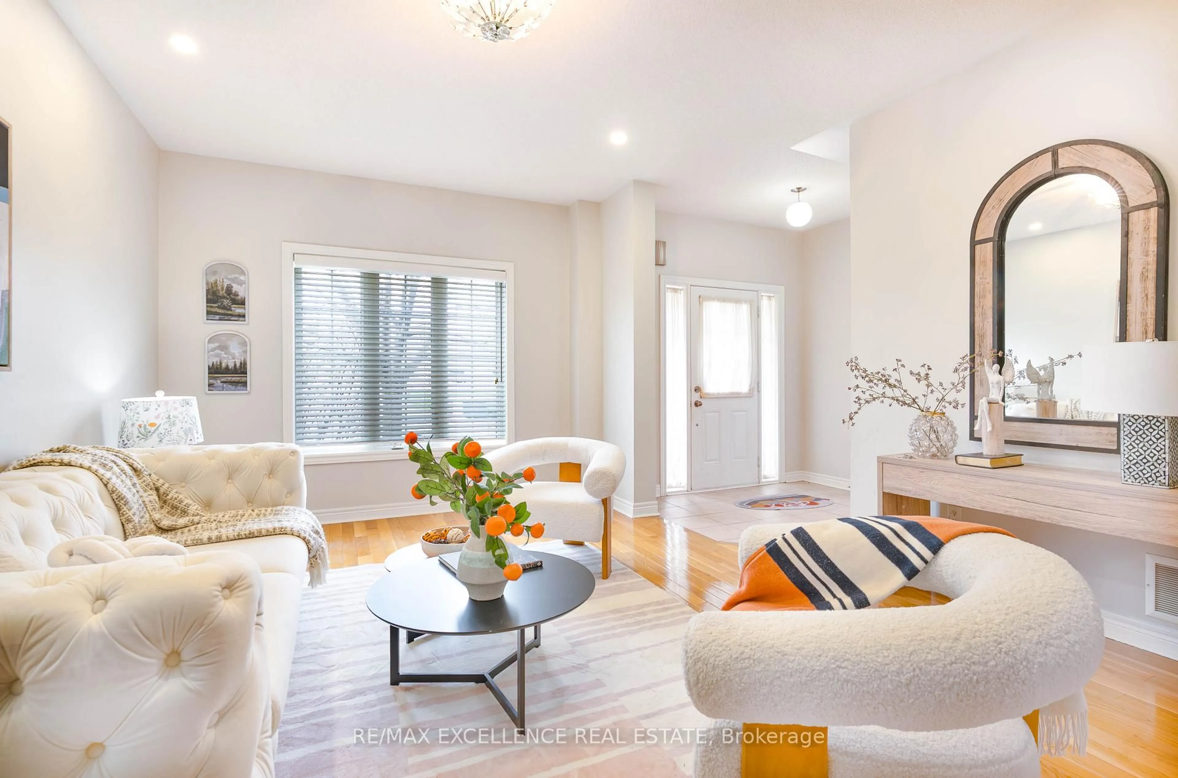 Living room with furniture, unknown for 41 Davos Rd, Vaughan Ontario L4H 2Y1