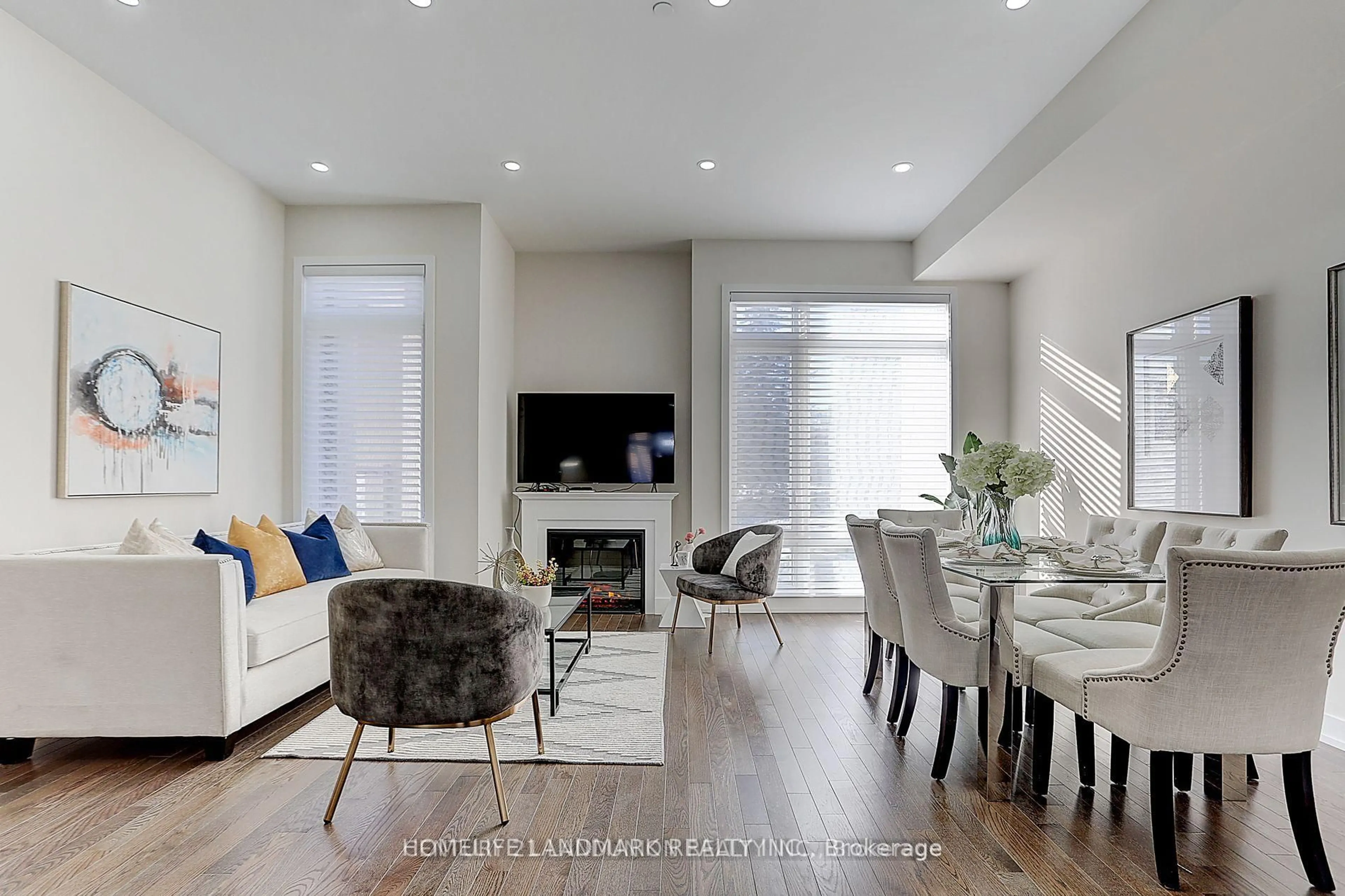 Living room with furniture, unknown for 5 Ingersoll Lane, Richmond Hill Ontario L4E 1G9