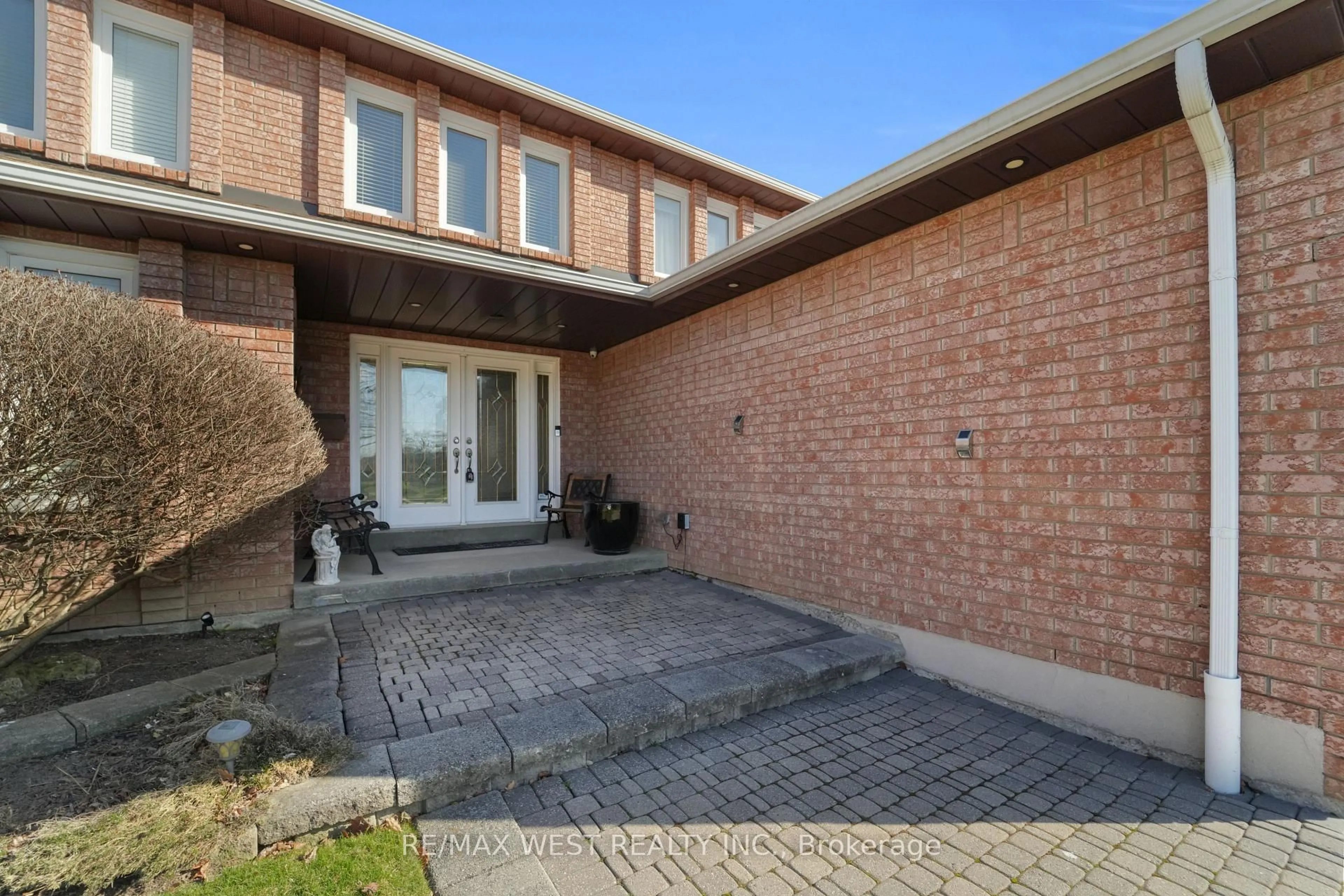 Home with brick exterior material, street for 303 Wycliffe Ave, Vaughan Ontario L4L 3N7