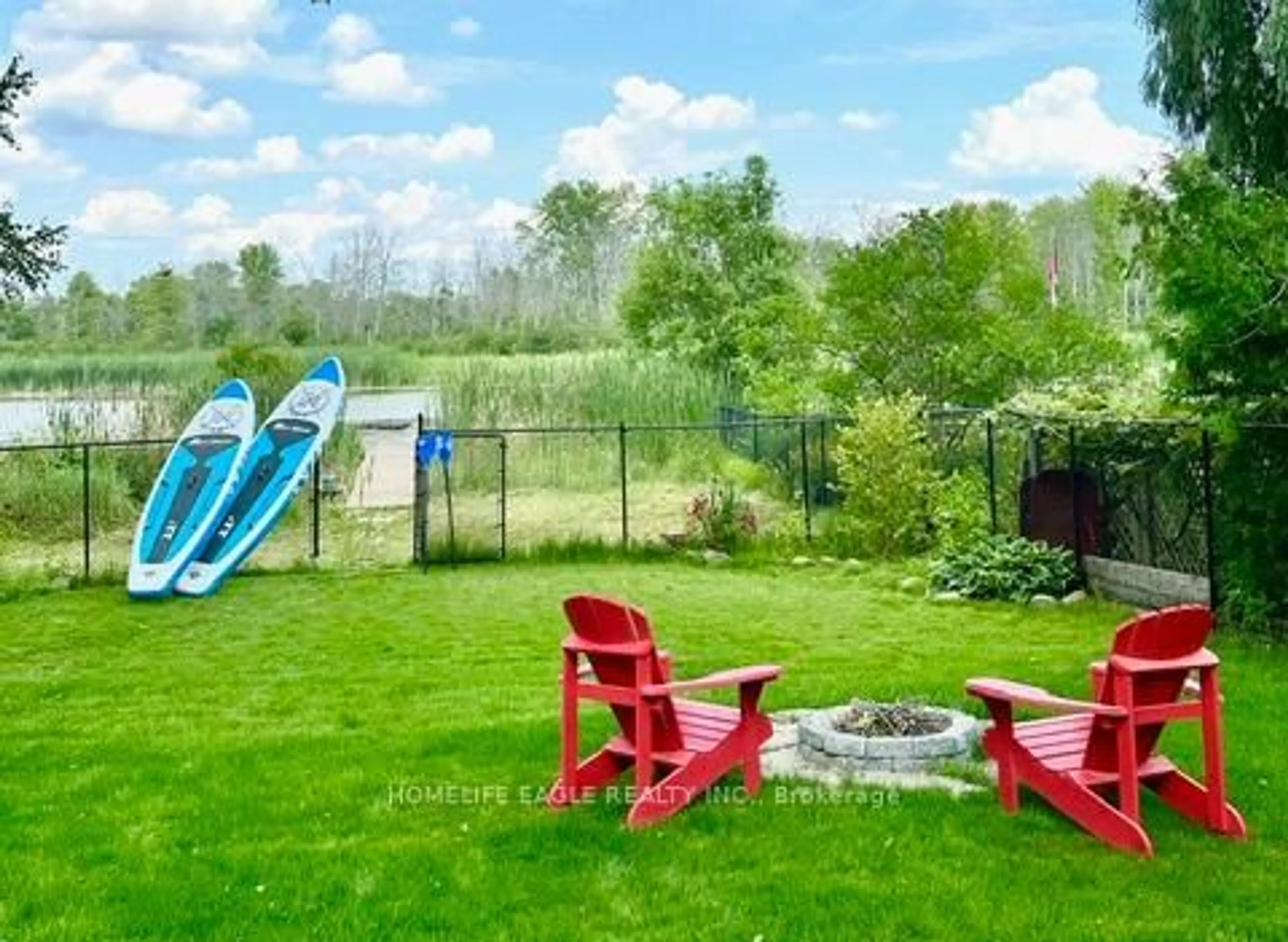 Patio, water/lake/river/ocean view for 143 Sand Rd, East Gwillimbury Ontario L9N 1H9
