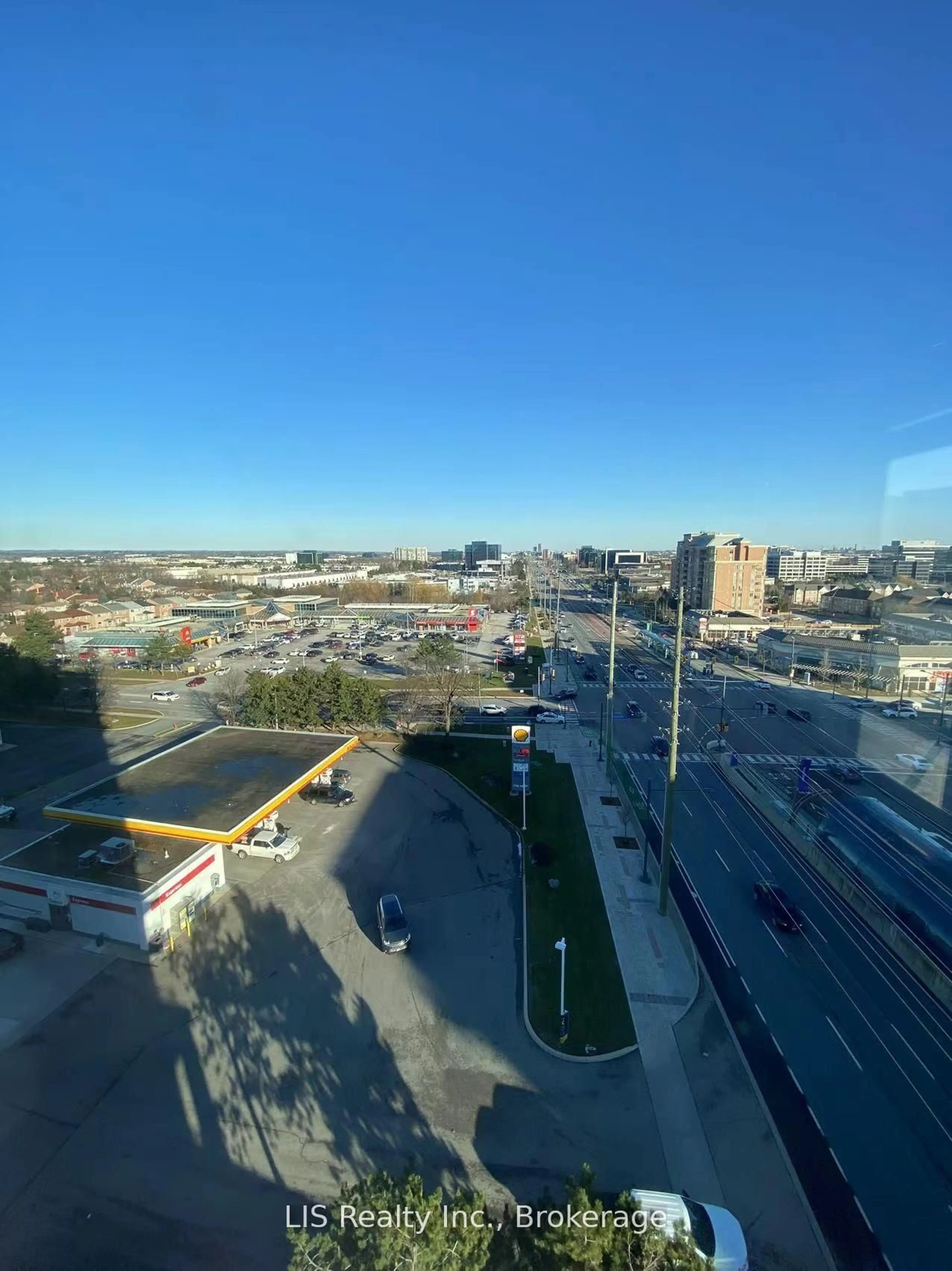 A pic from outside/outdoor area/front of a property/back of a property/a pic from drone, city buildings view from balcony for 398 Highway 7 N/A #906, Richmond Hill Ontario L4B 0G6