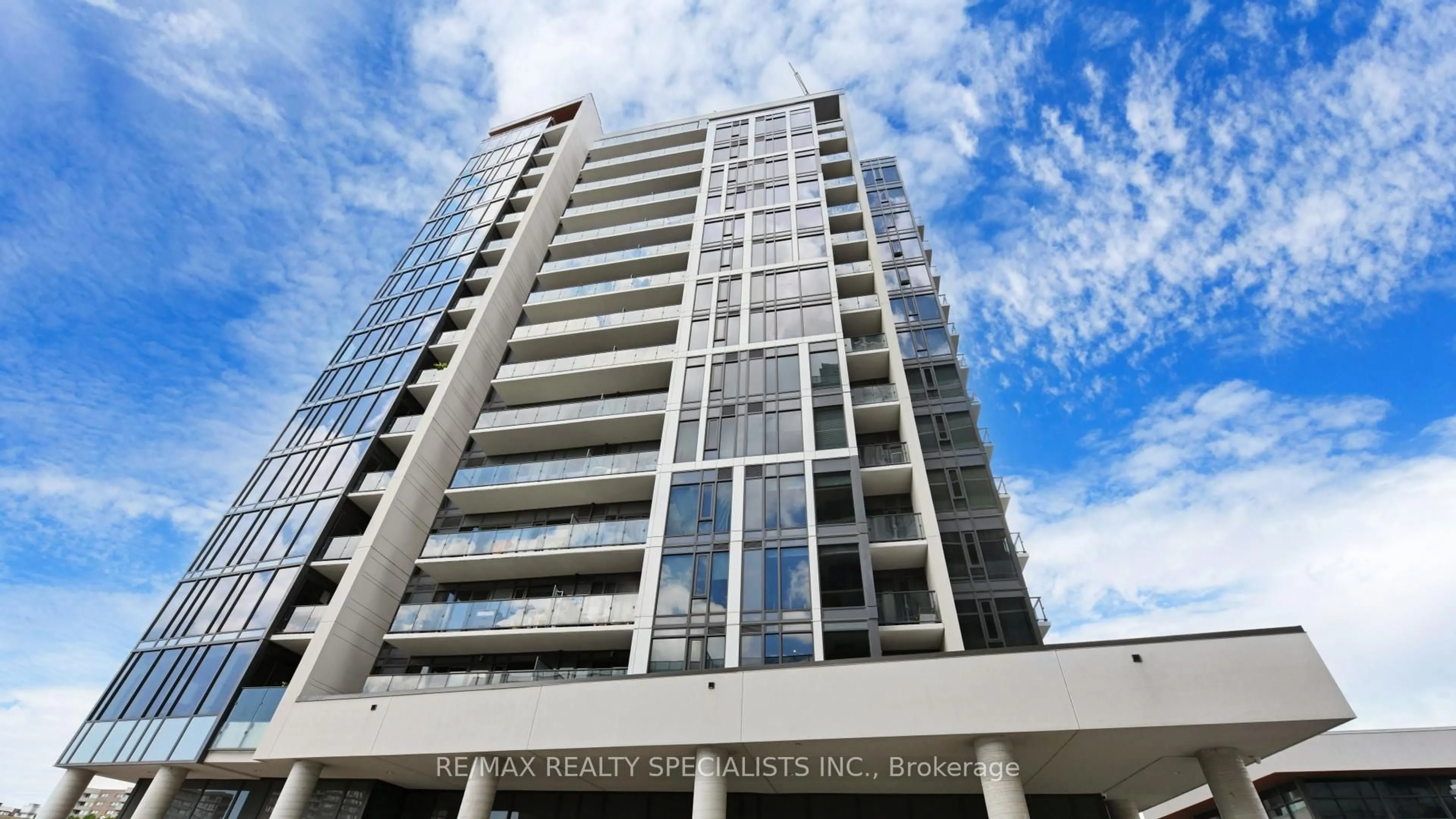 Unknown for 9618 Yonge St #205, Richmond Hill Ontario L4C 0X5