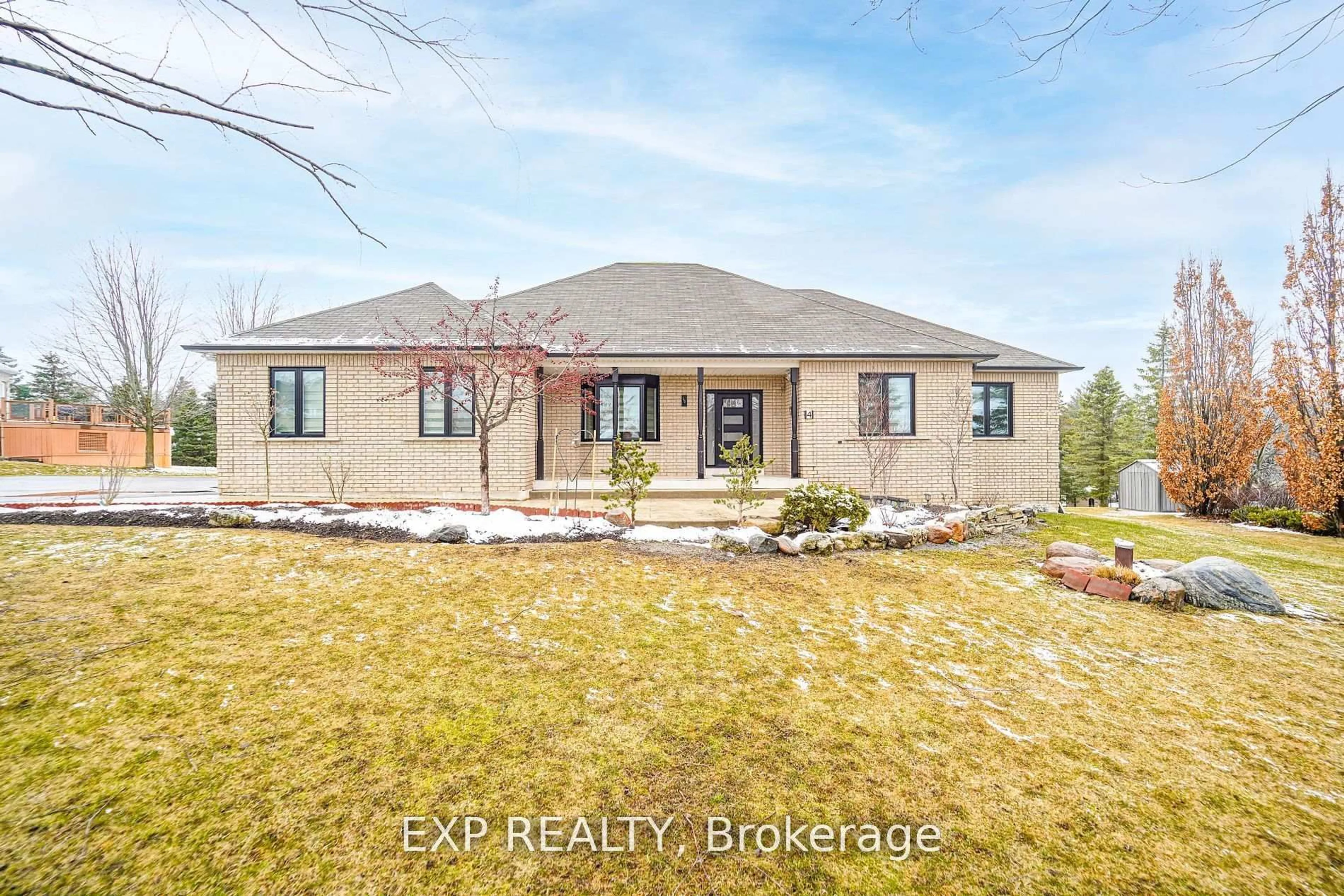 Home with brick exterior material, building for 4 Deer Ridge Rd, Uxbridge Ontario L0C 1A0