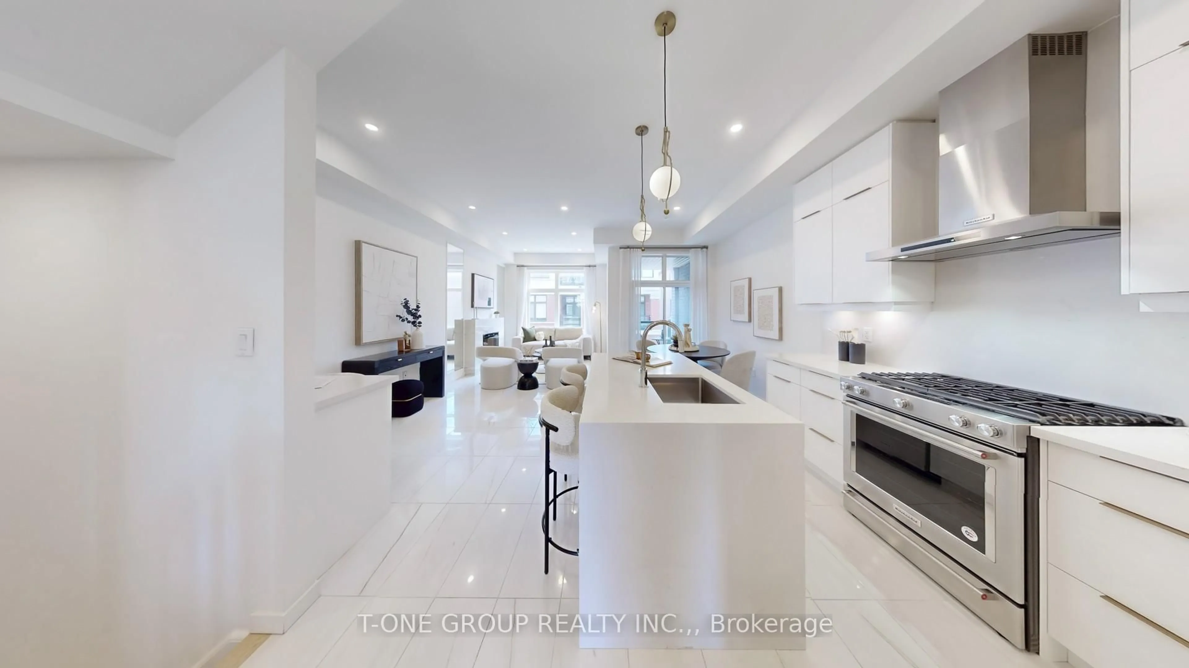 Open concept kitchen, ceramic/tile floor for 20 Pantheon Lane, Markham Ontario M2J 4G8