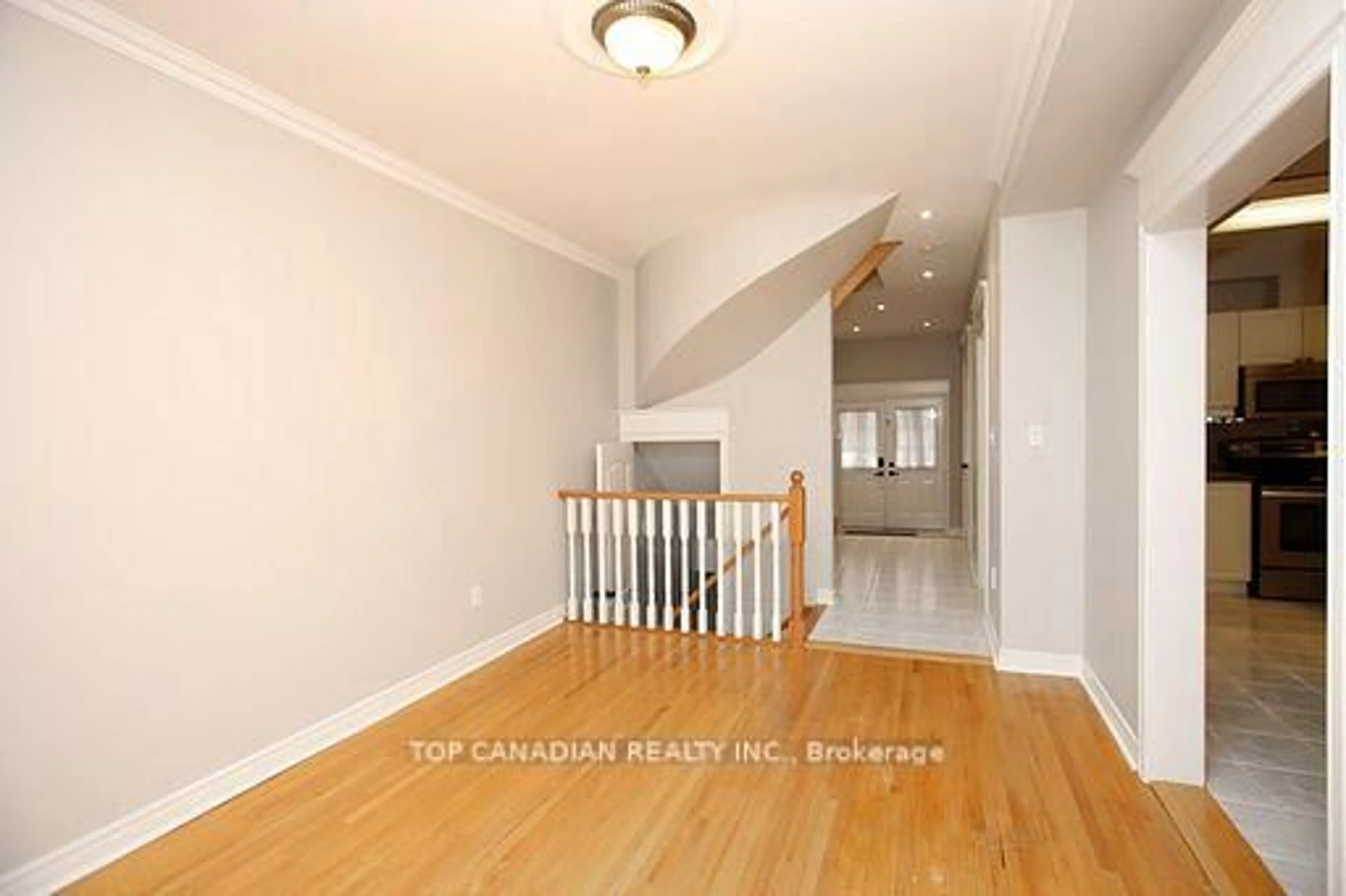 Unknown for 255 Shaftsbury Ave #27, Richmond Hill Ontario L4C 0L9