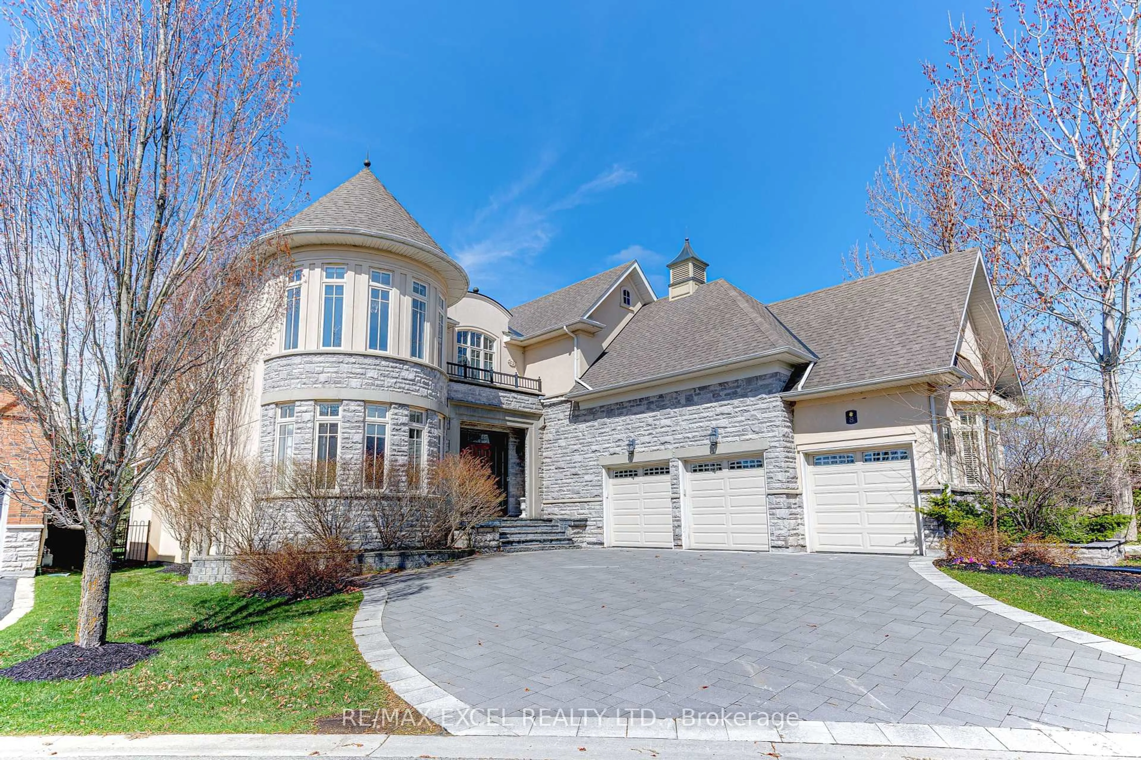 Home with brick exterior material, street for 8 Country Club Dr, King Ontario L7B 1M5
