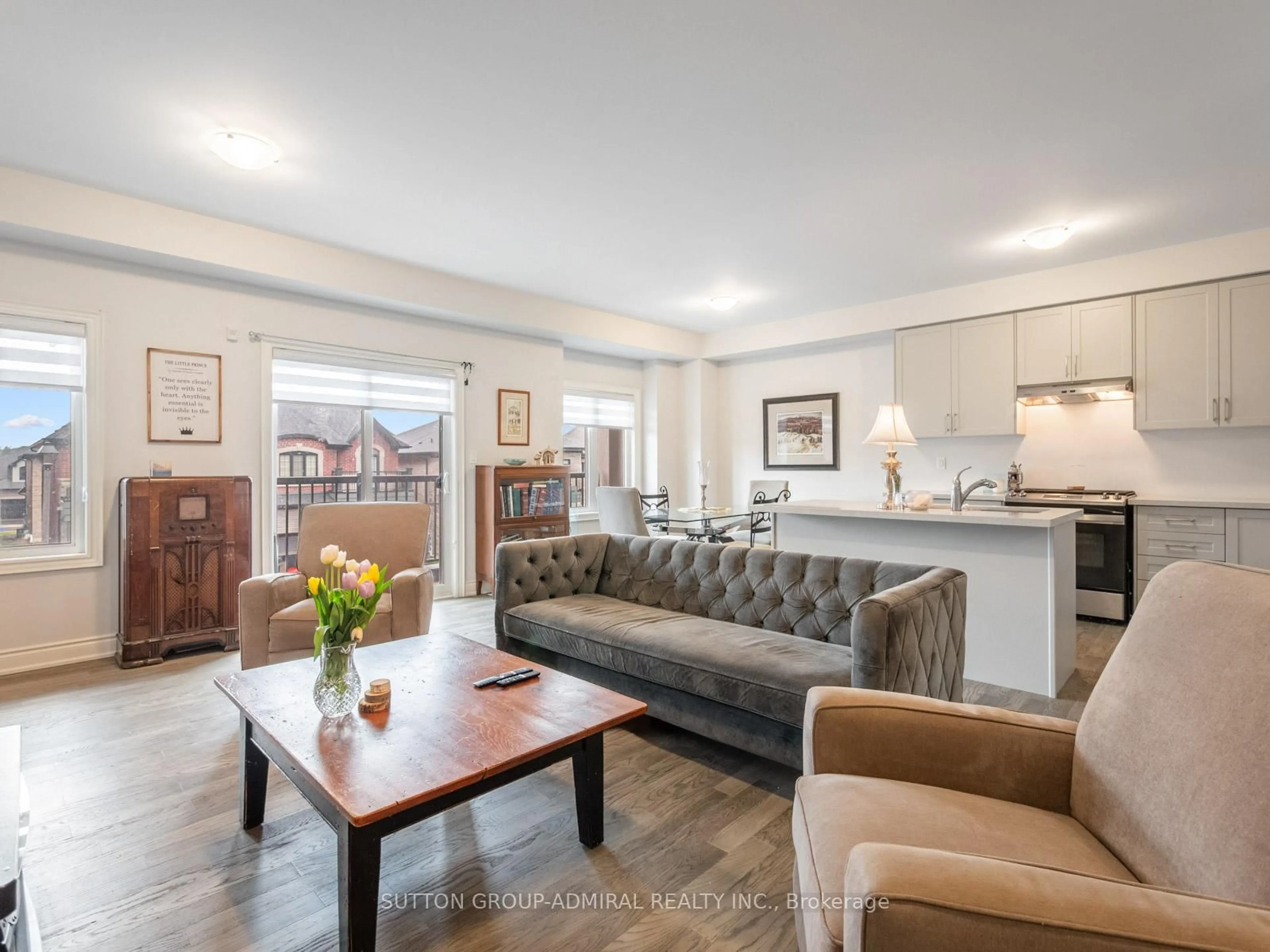 Living room with furniture, unknown for 24 Alan Williams Tr, Uxbridge Ontario L9P 0R6