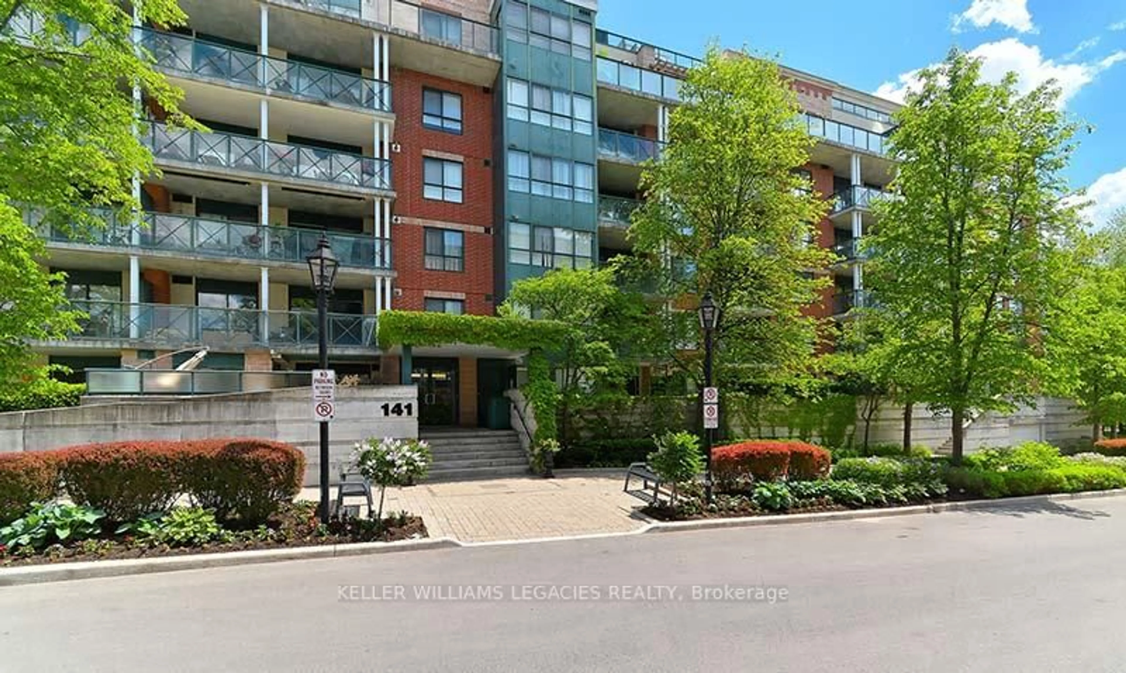 Unknown for 141 Woodbridge Ave #307A, Vaughan Ontario L4L 9G6