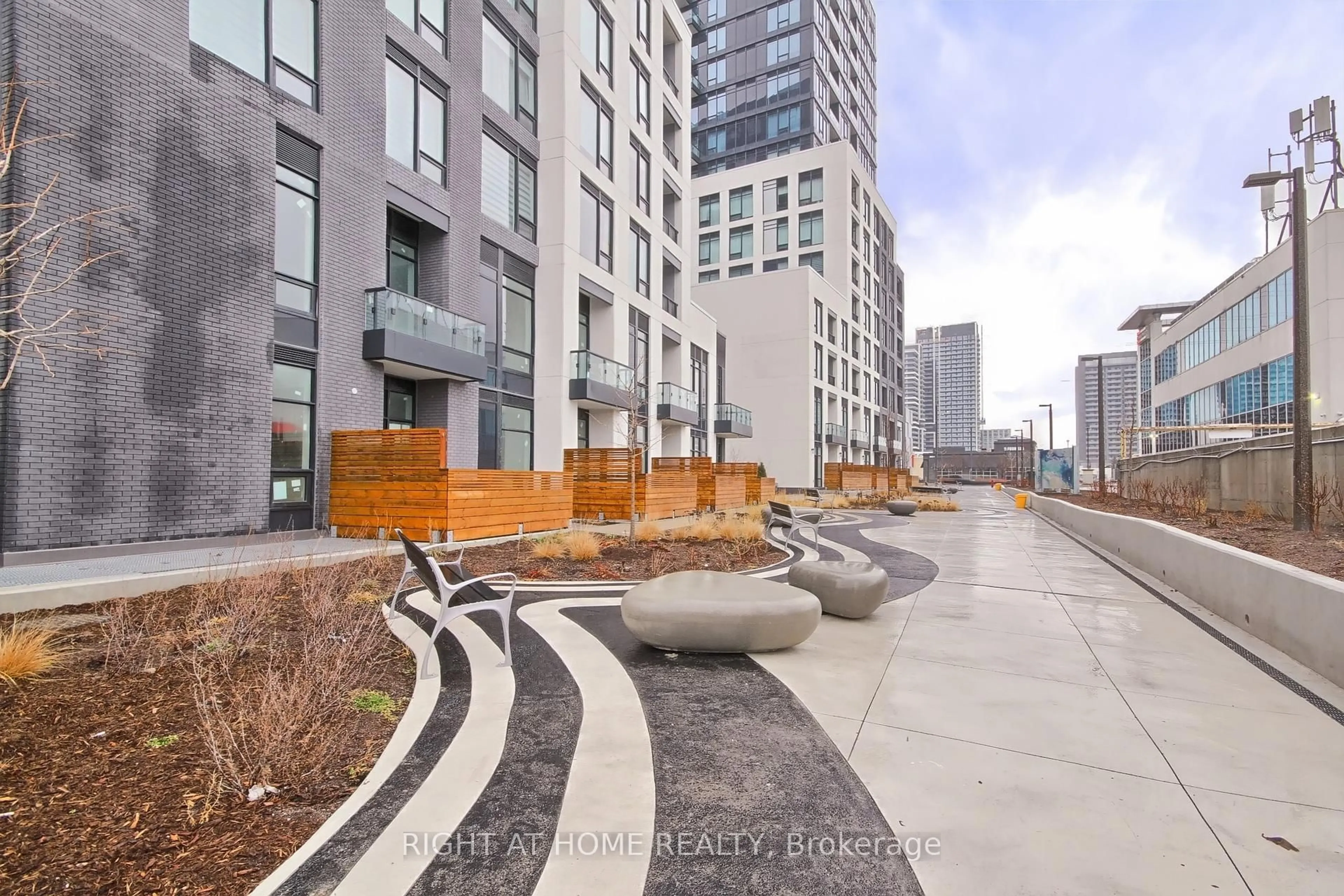 Patio, unknown for 3 Rosewater St #1603W, Richmond Hill Ontario L4C 5T6