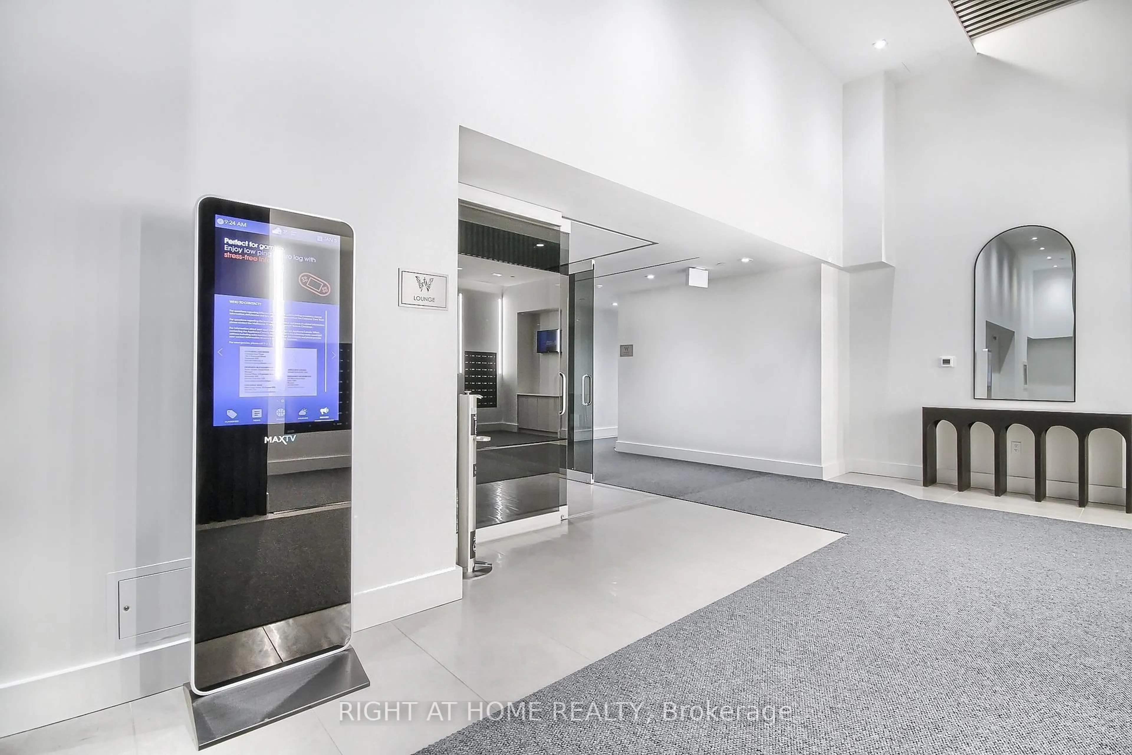 Indoor foyer for 3 Rosewater St #1603W, Richmond Hill Ontario L4C 5T6