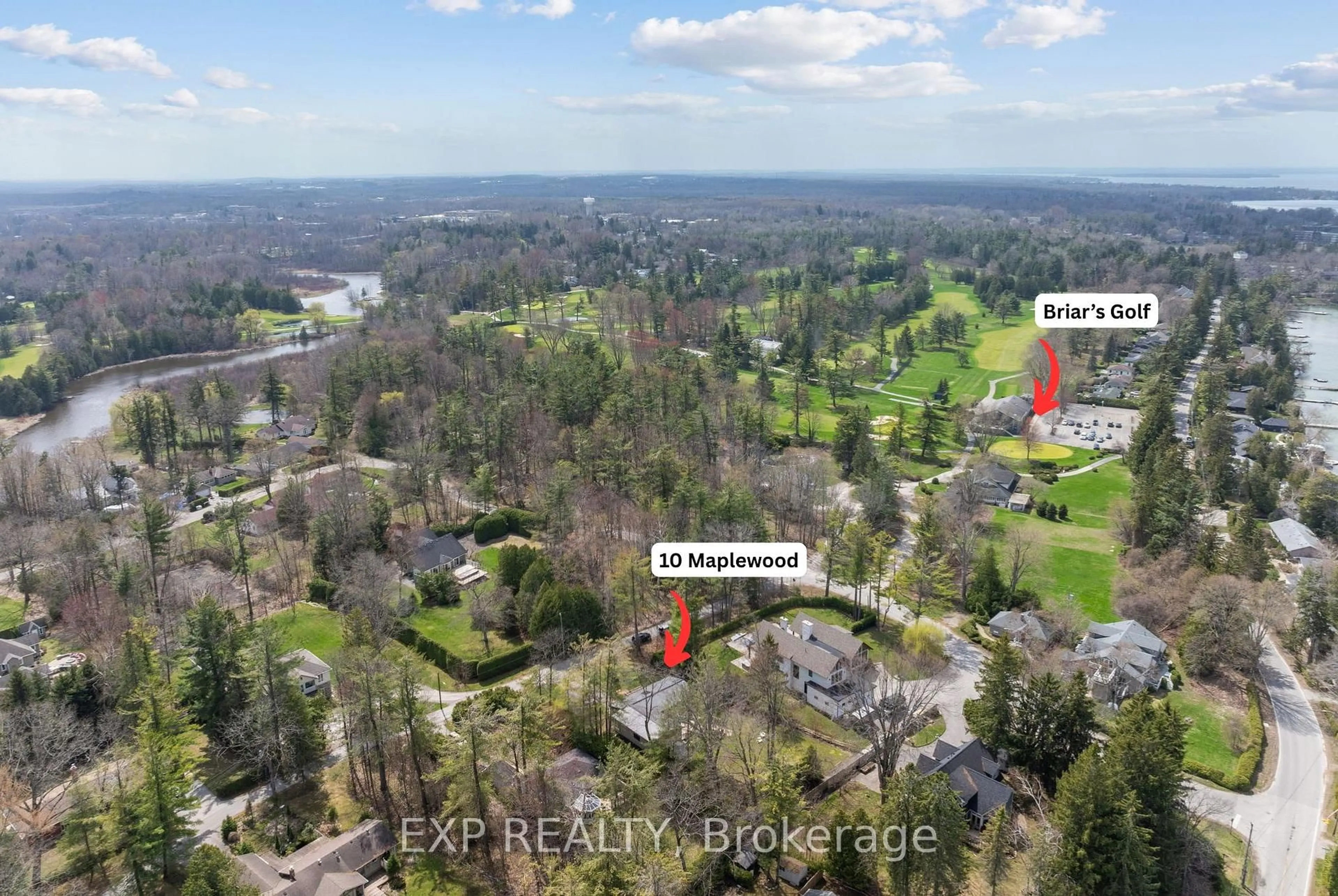 A pic from outside/outdoor area/front of a property/back of a property/a pic from drone, forest/trees view for 10 Maplewood Lane, Georgina Ontario L0E 1R0