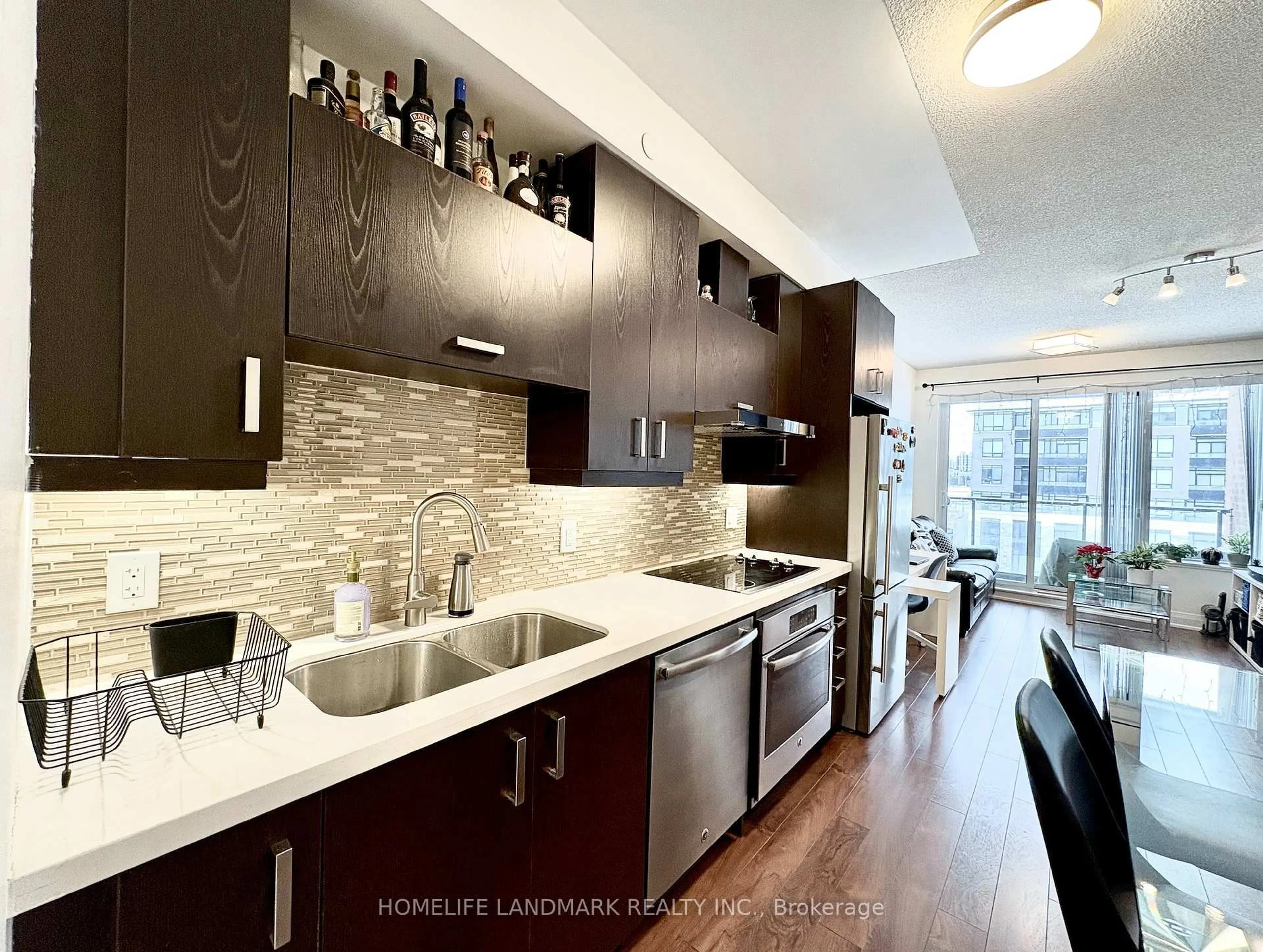 Contemporary kitchen, ceramic/tile floor for 28 Uptown Dr #506, Markham Ontario L3R 5M8