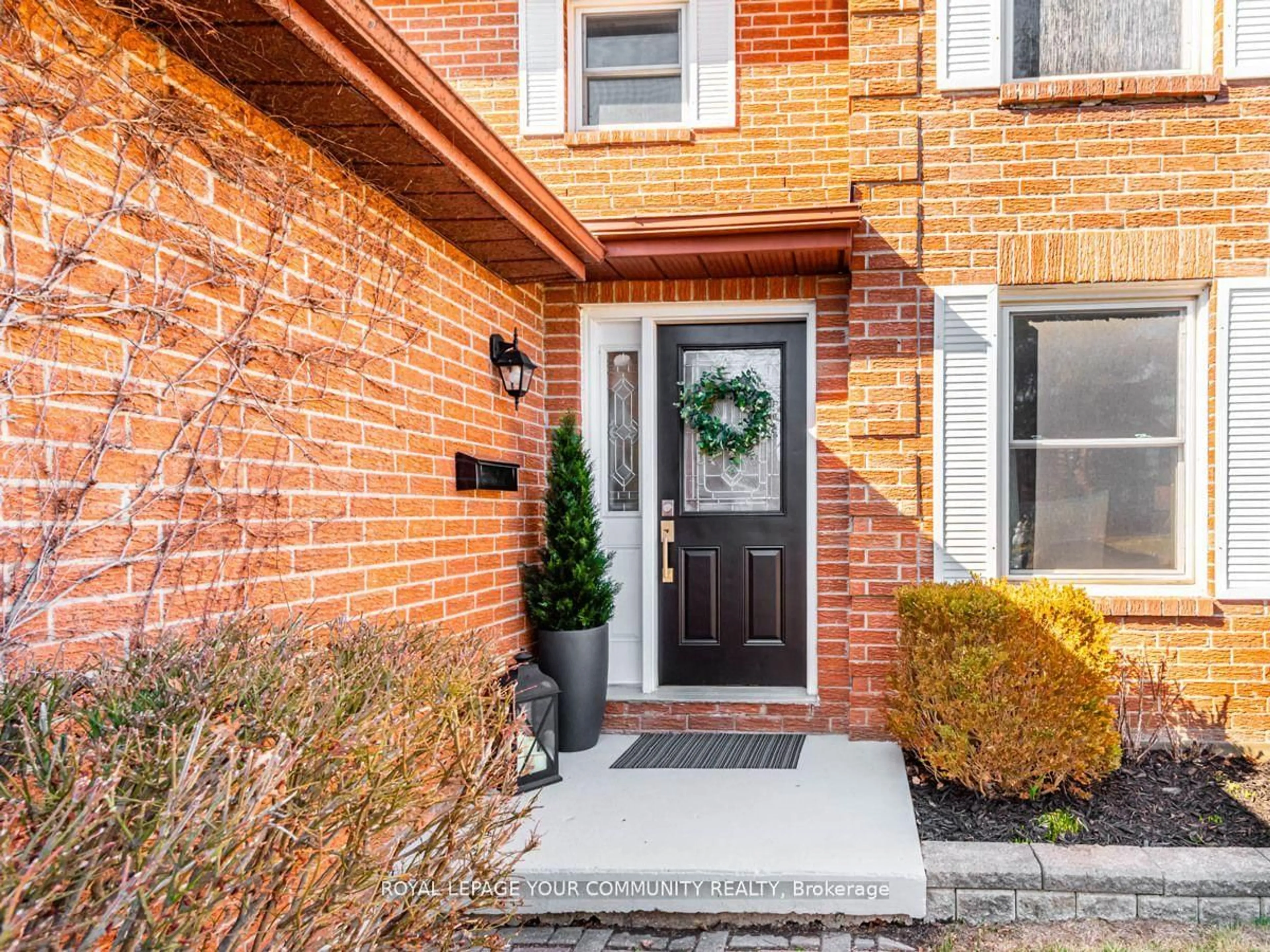 Home with brick exterior material, street for 46 Garnish Green N/A, Markham Ontario L3P 4P5