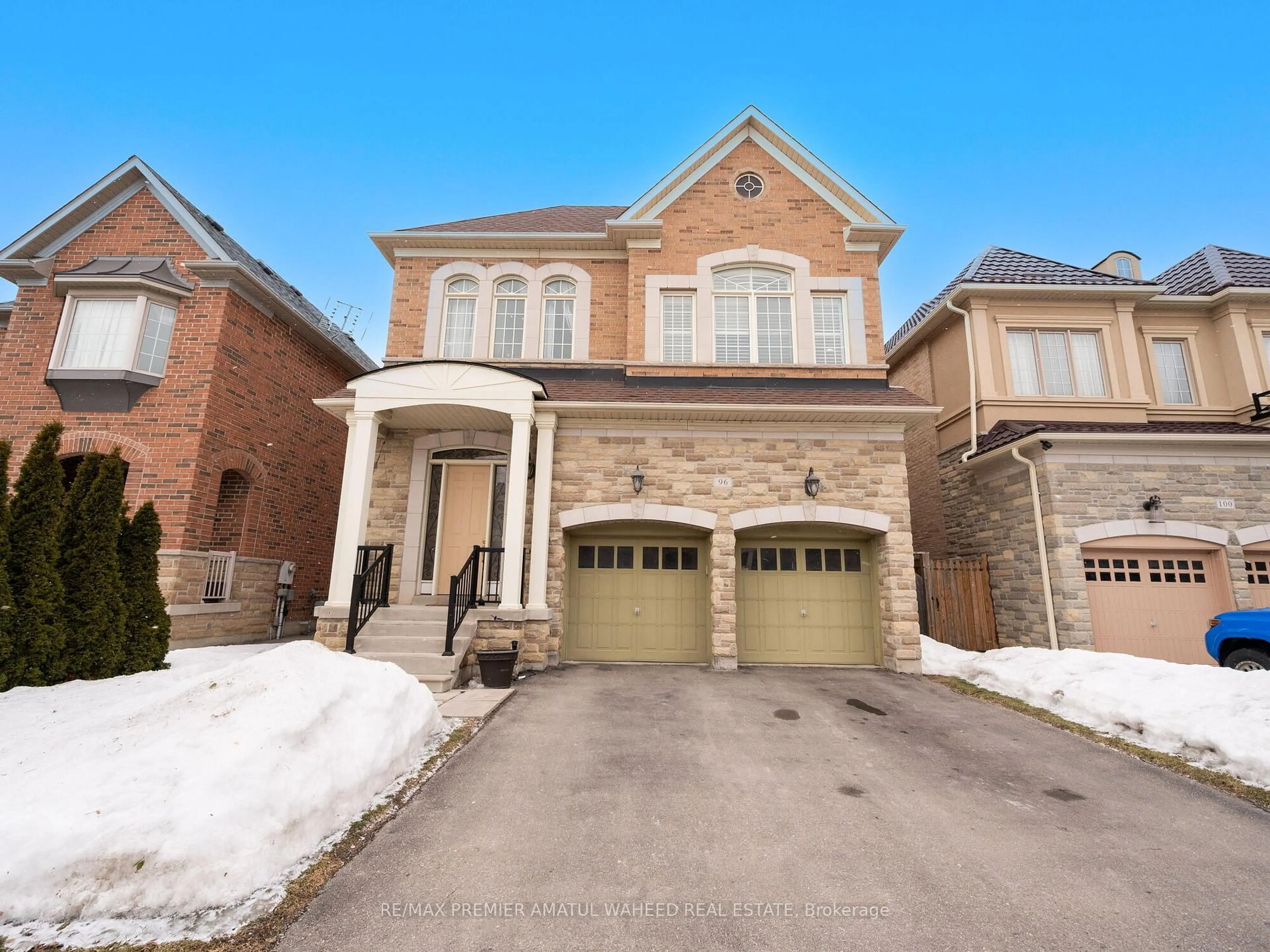 Home with brick exterior material, street for 96 Wardlaw Pl, Vaughan Ontario L4H 0Z8