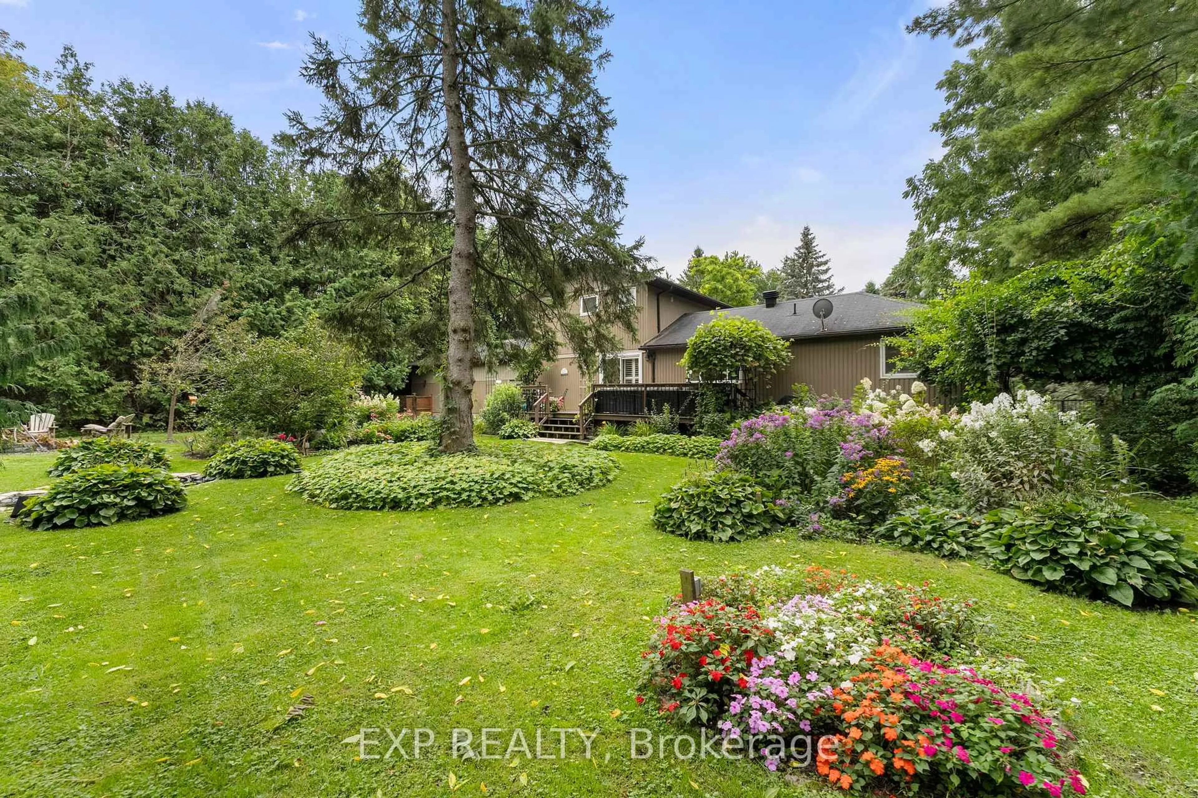 A pic from outside/outdoor area/front of a property/back of a property/a pic from drone, water/lake/river/ocean view for 82 Ninth St, Brock Ontario L0K 1A0