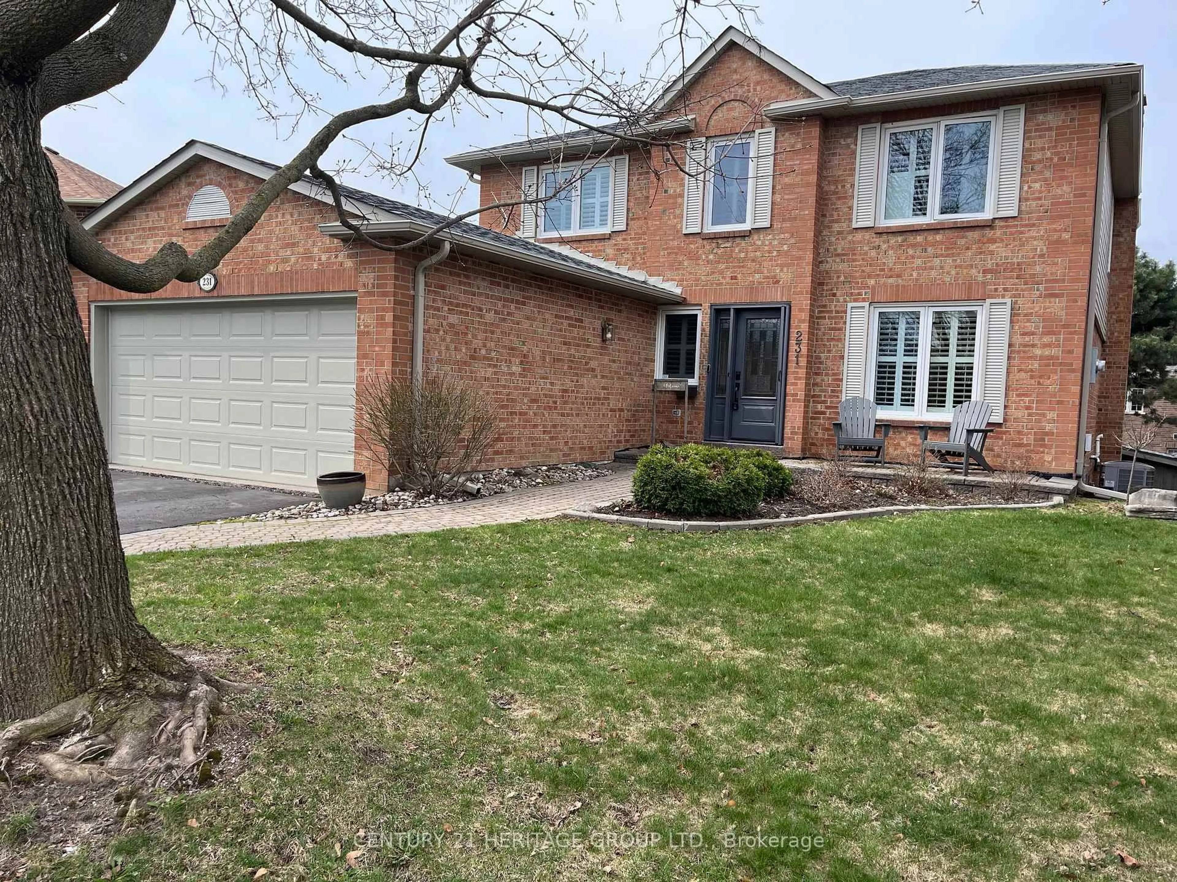 Home with brick exterior material, street for 231 John Bowser Cres, Newmarket Ontario L3Y 7N7