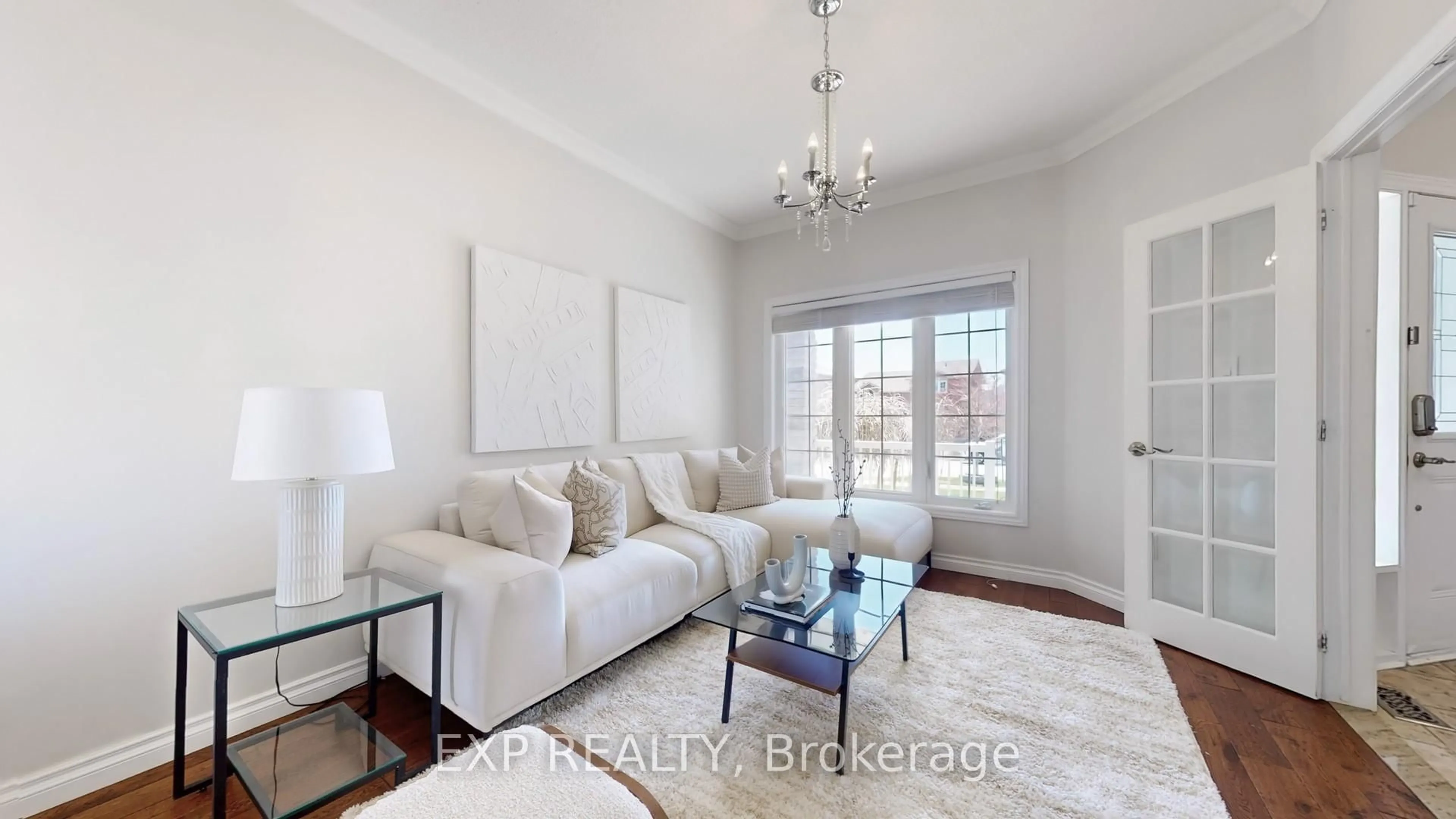 Living room with furniture, unknown for 1342 Corm St, Innisfil Ontario L9S 0B2