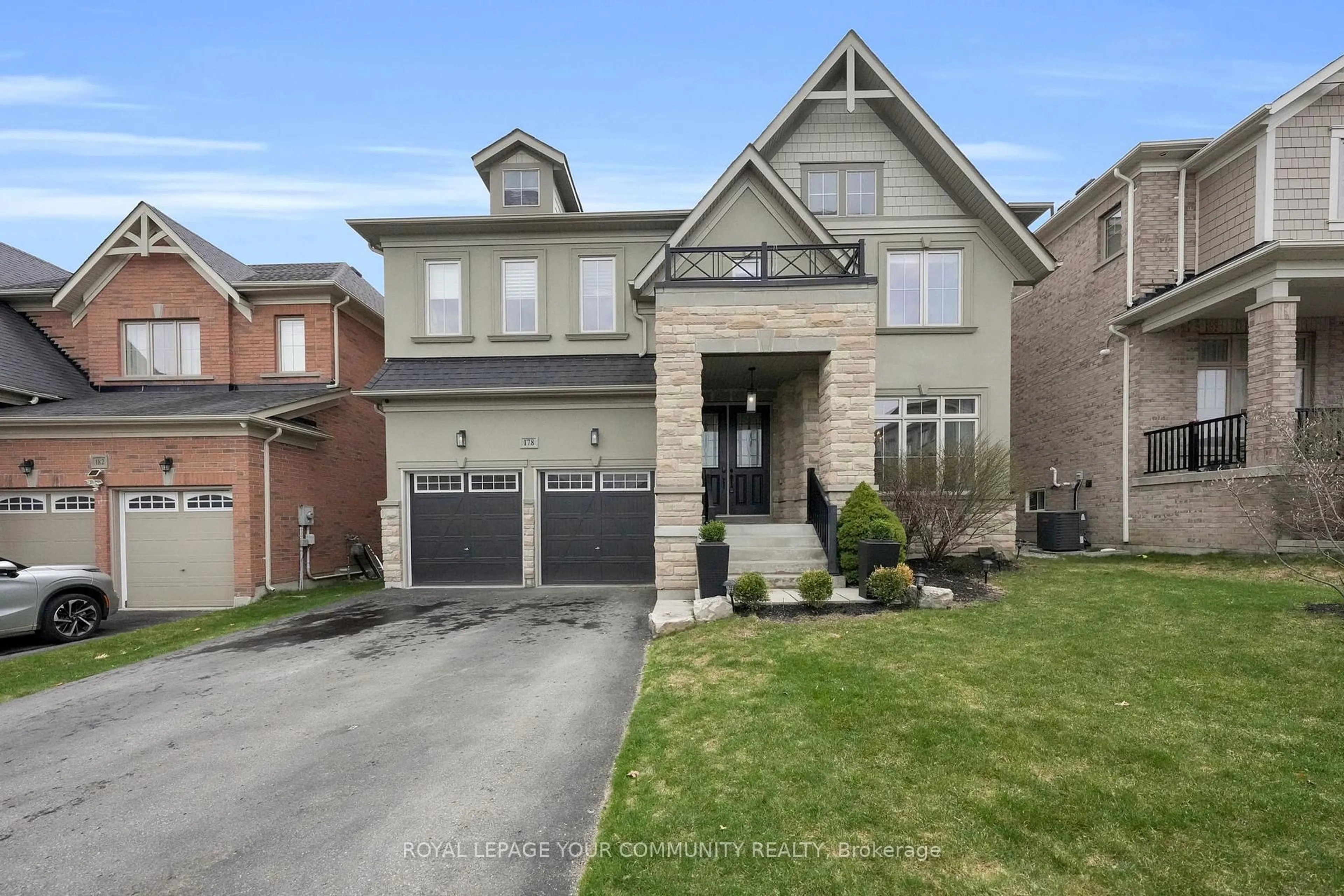 Home with brick exterior material, street for 178 Gar Lehman Ave, Whitchurch-Stouffville Ontario L4A 0H8