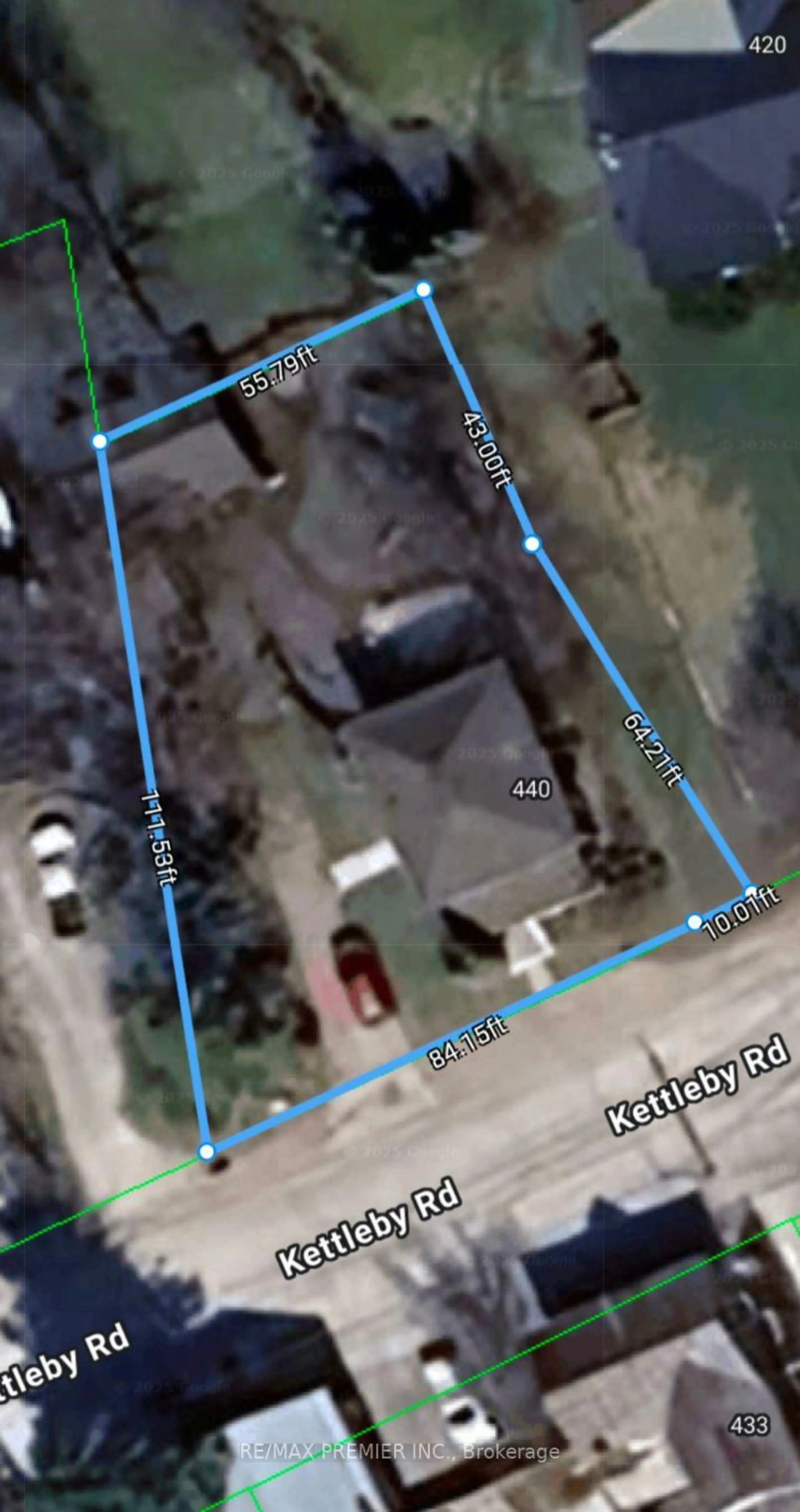 A pic from outside/outdoor area/front of a property/back of a property/a pic from drone, street for 440 Kettleby Rd, King Ontario L7B 0C9