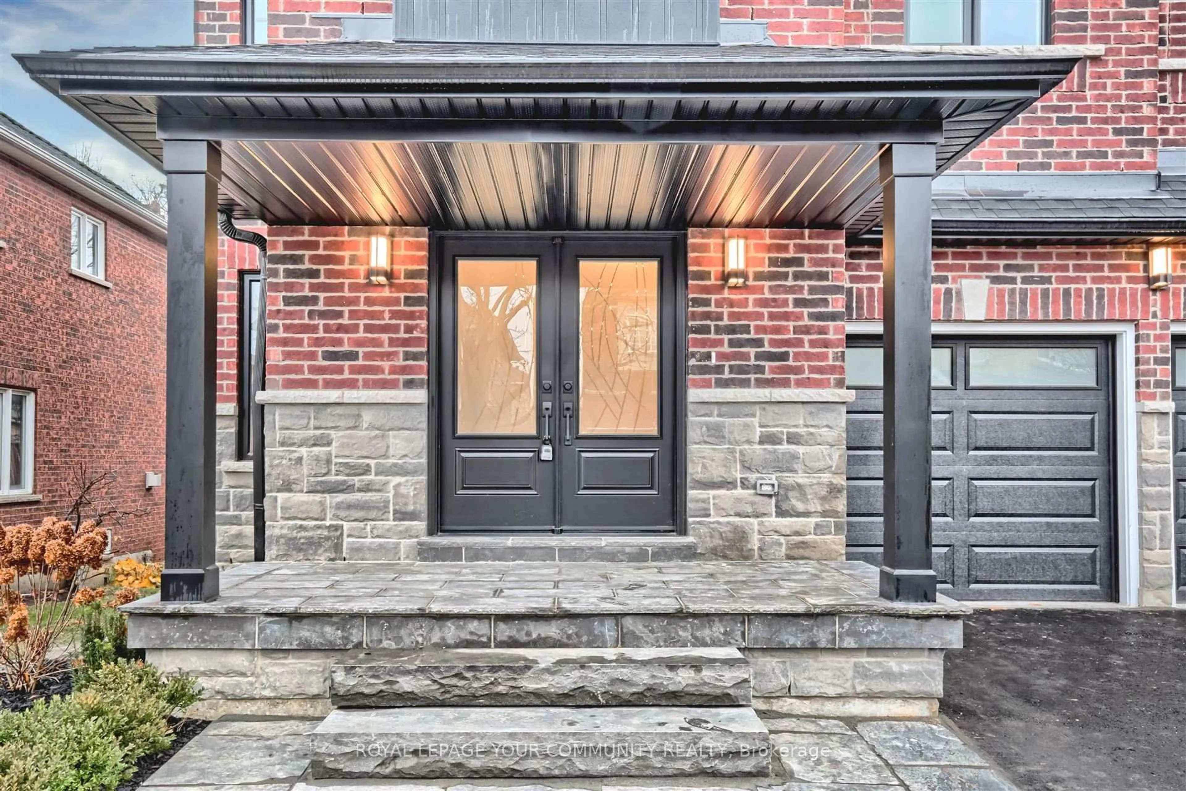 Home with brick exterior material, street for 78 Gracedale Dr, Richmond Hill Ontario L4C 0S8