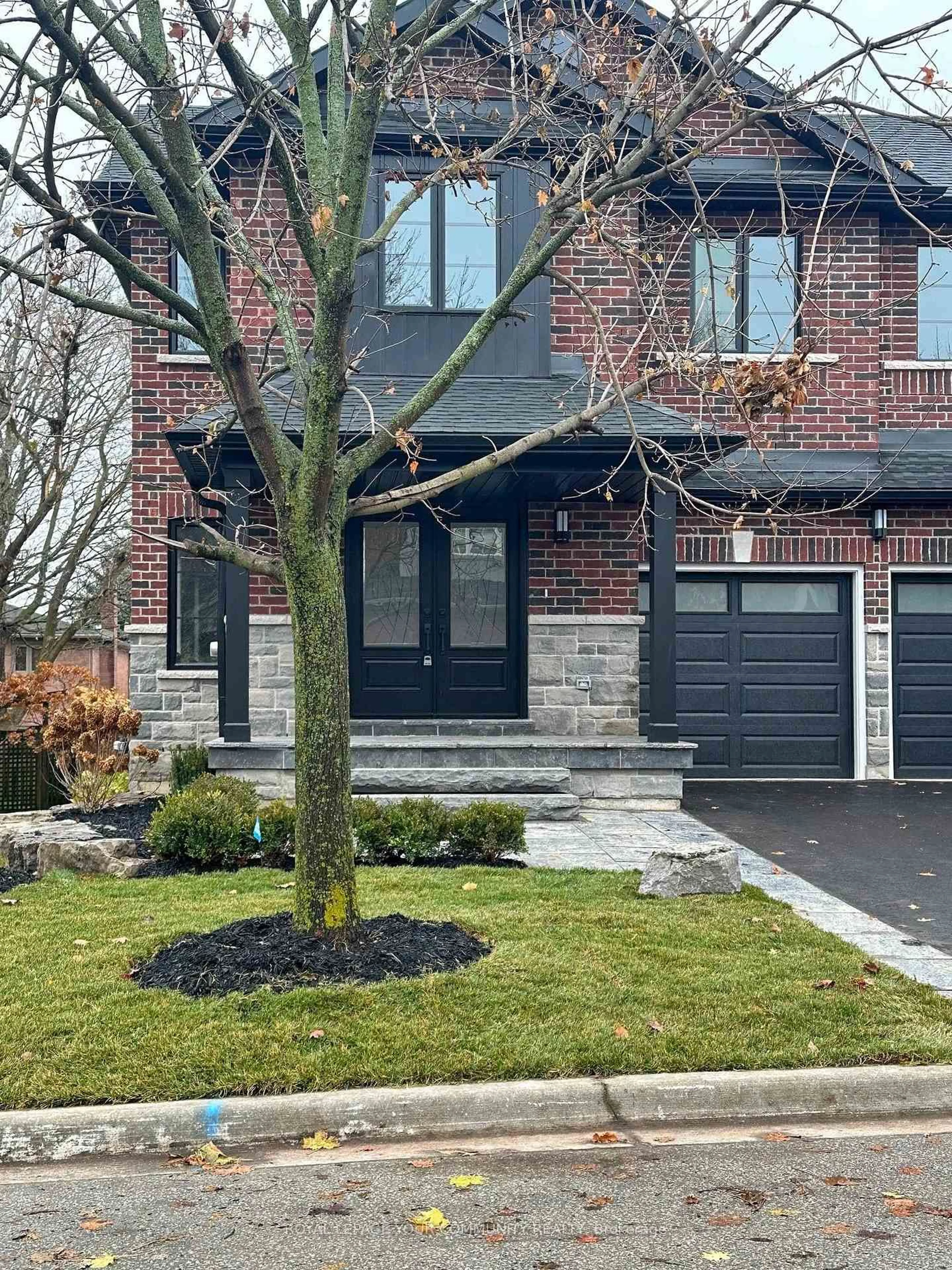 Home with brick exterior material, street for 78 Gracedale Dr, Richmond Hill Ontario L4C 0S8