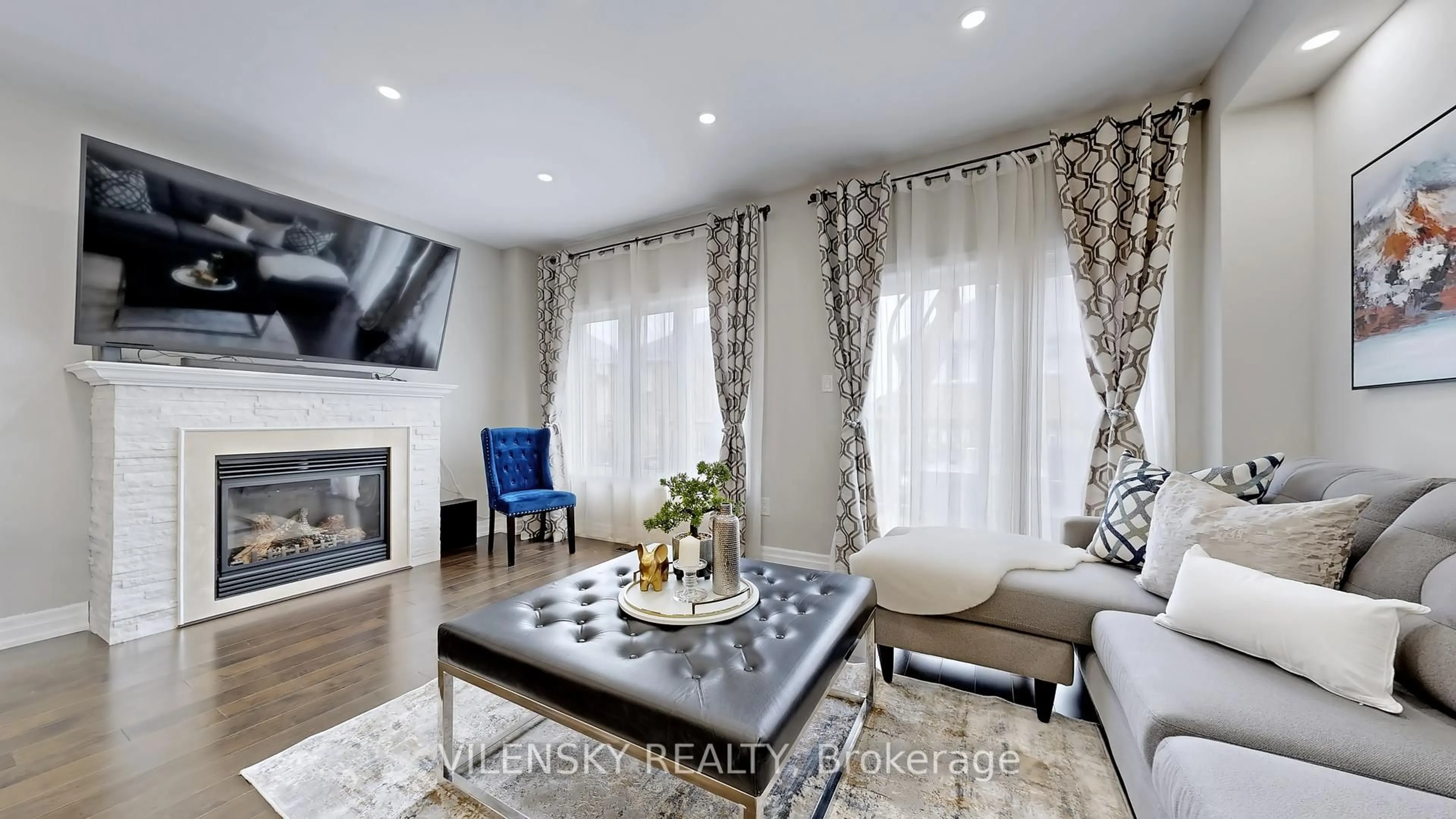 Living room with furniture, unknown for 57 Landwood Ave, Vaughan Ontario L4J 0B9