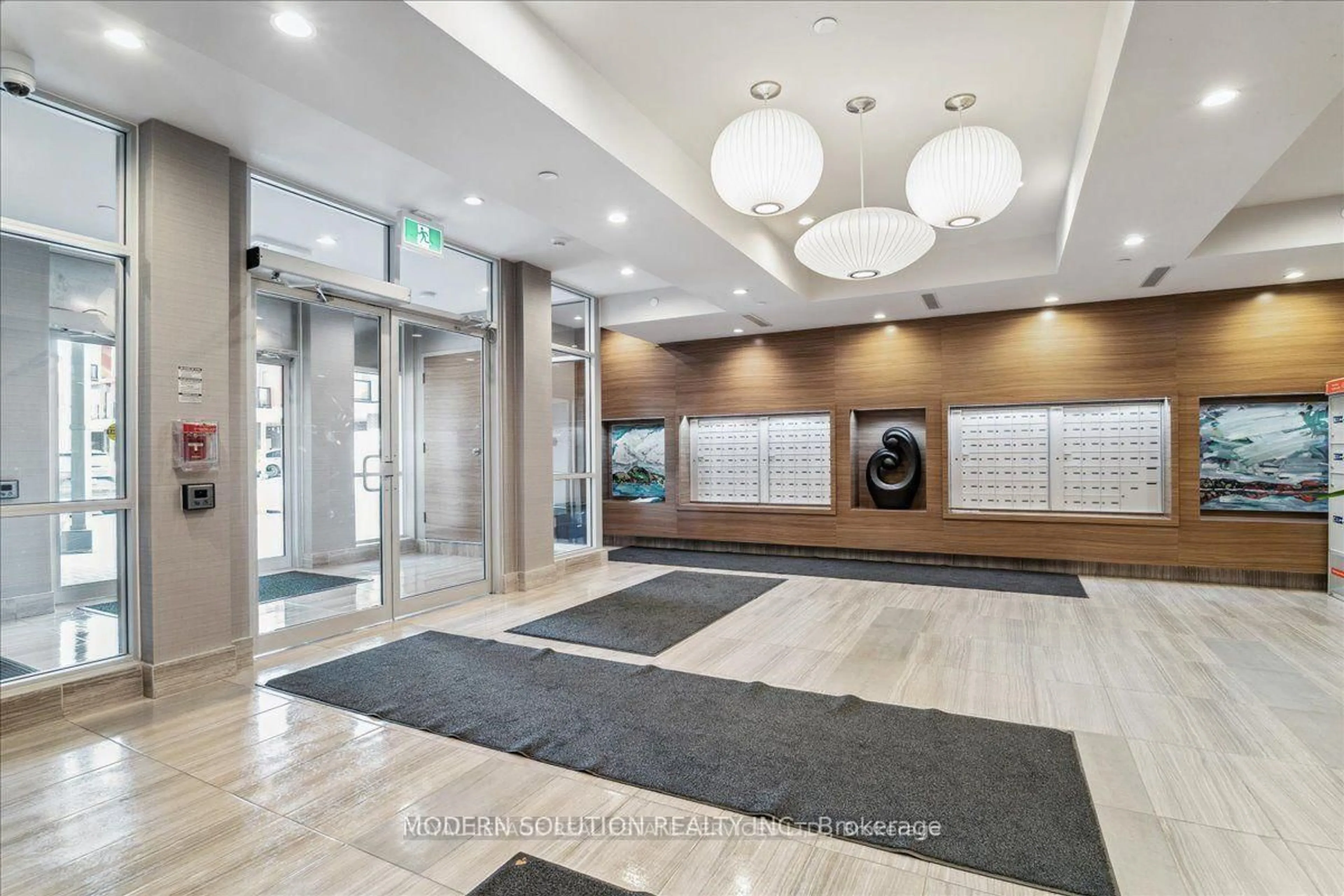 Indoor foyer for 2 Adam Sellers St #615, Markham Ontario L6B 1P2