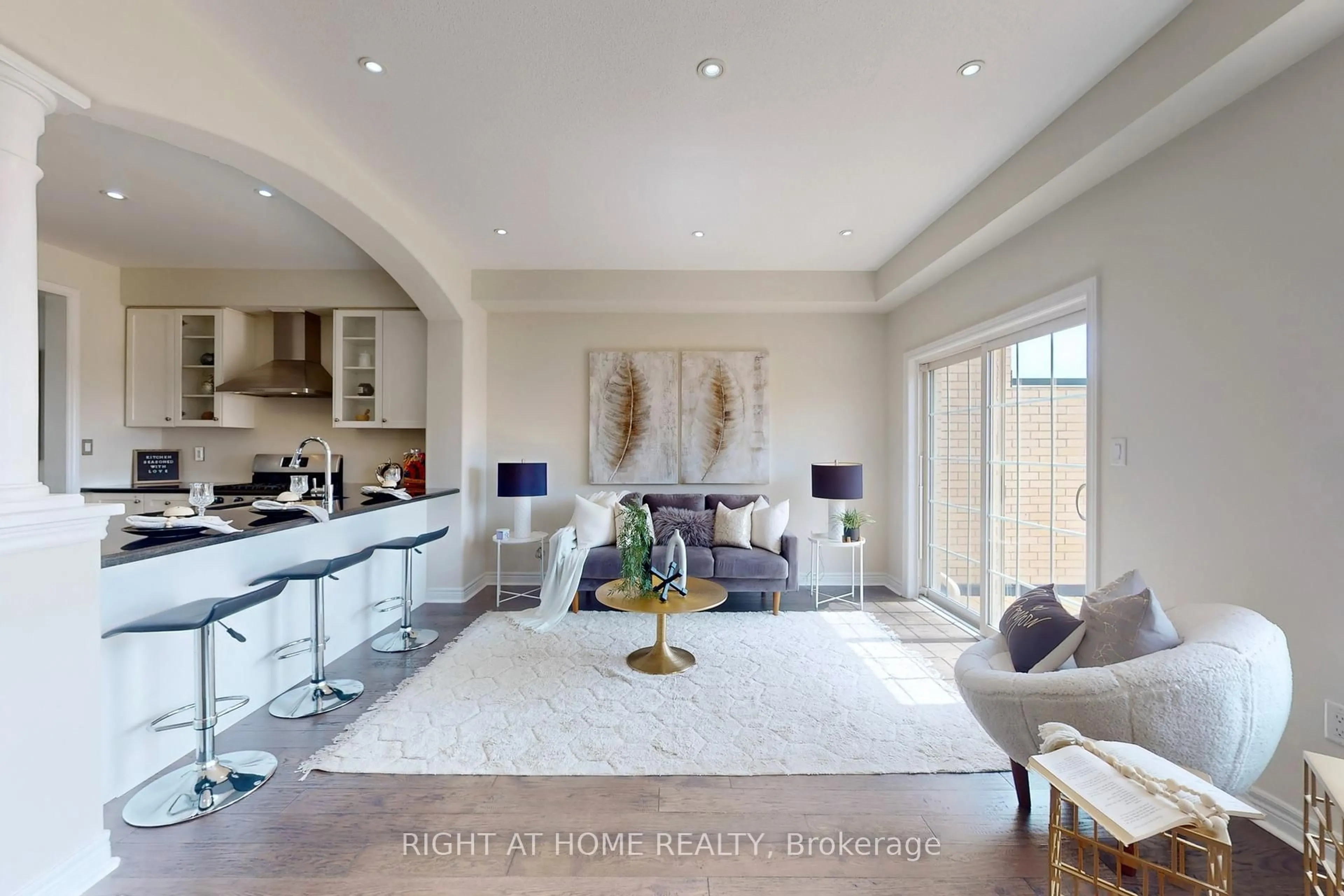 Open concept kitchen, ceramic/tile floor for 37 Pope John Paul II Sq, Markham Ontario L6C 0J8