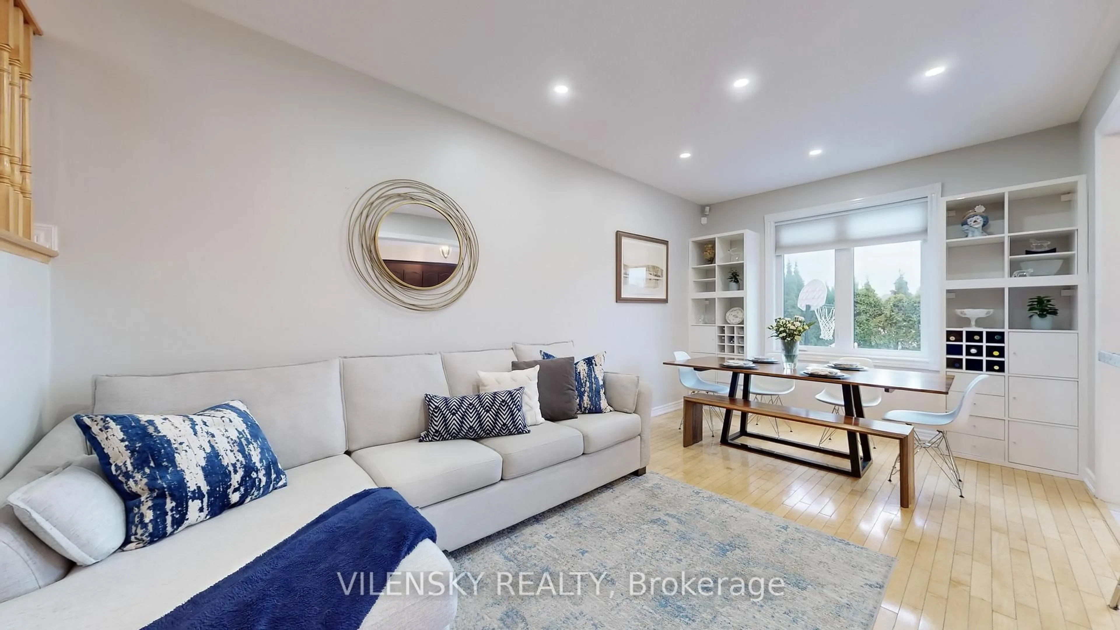 Living room with furniture, unknown for 65 Bentwood Cres, Vaughan Ontario L4J 8R3