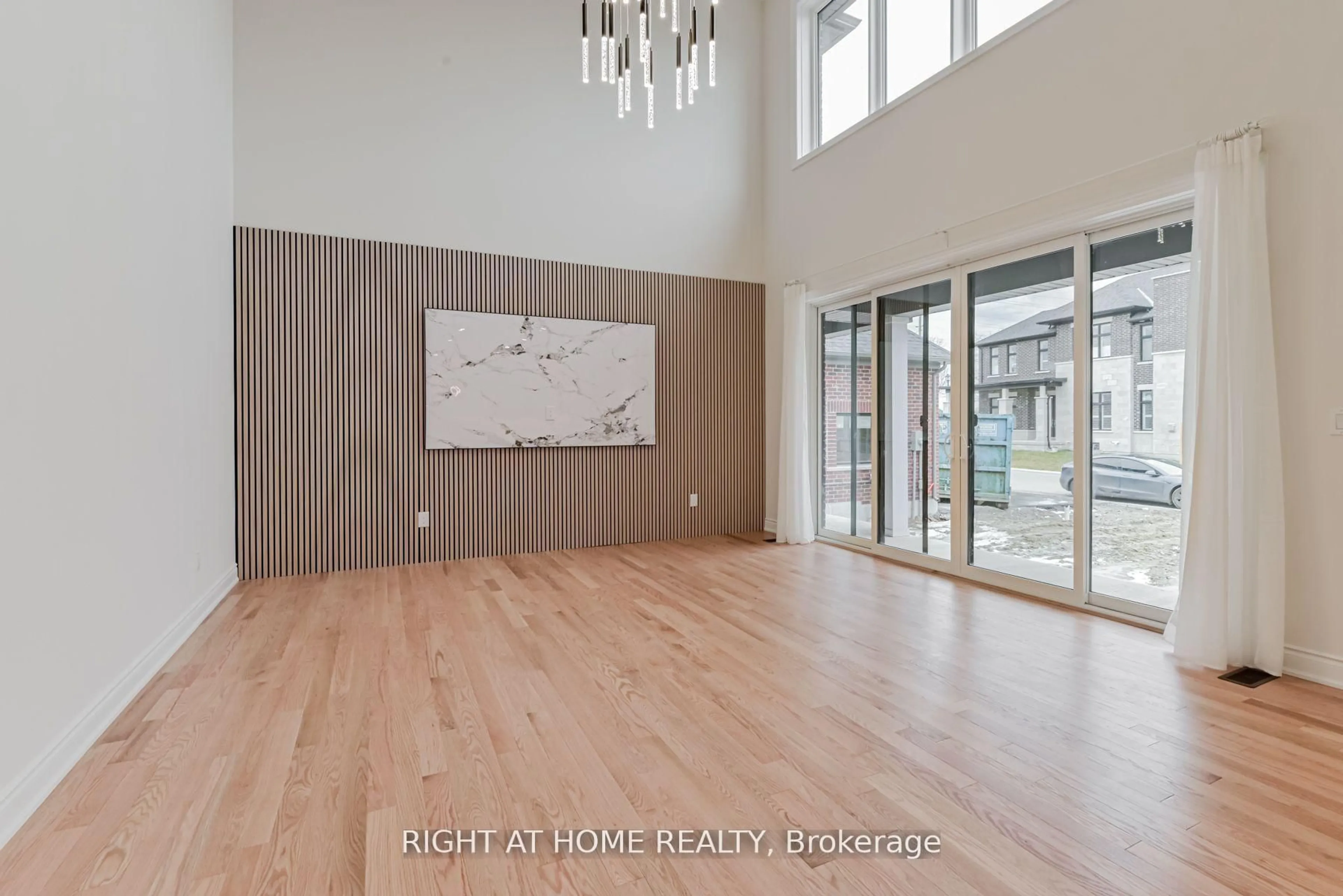 Unknown for 12 Hearthwood Gate, Whitchurch-Stouffville Ontario L4A 4X1