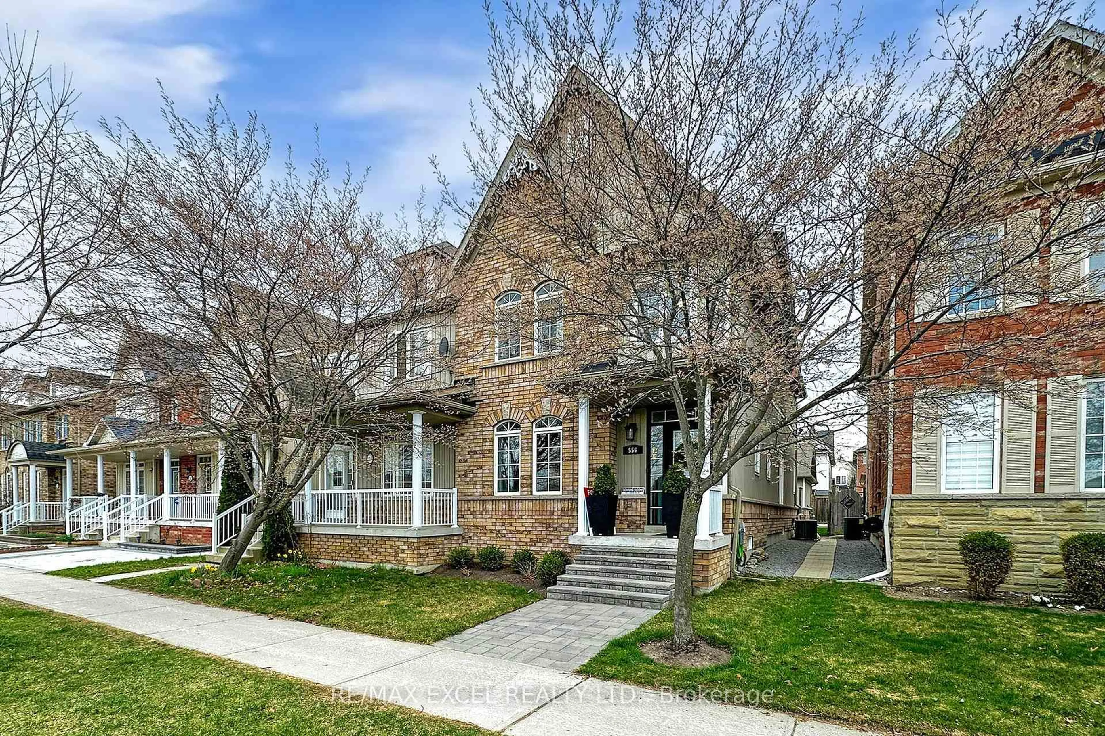 Home with brick exterior material, street for 556 Country Glen Rd, Markham Ontario L6B 1E8