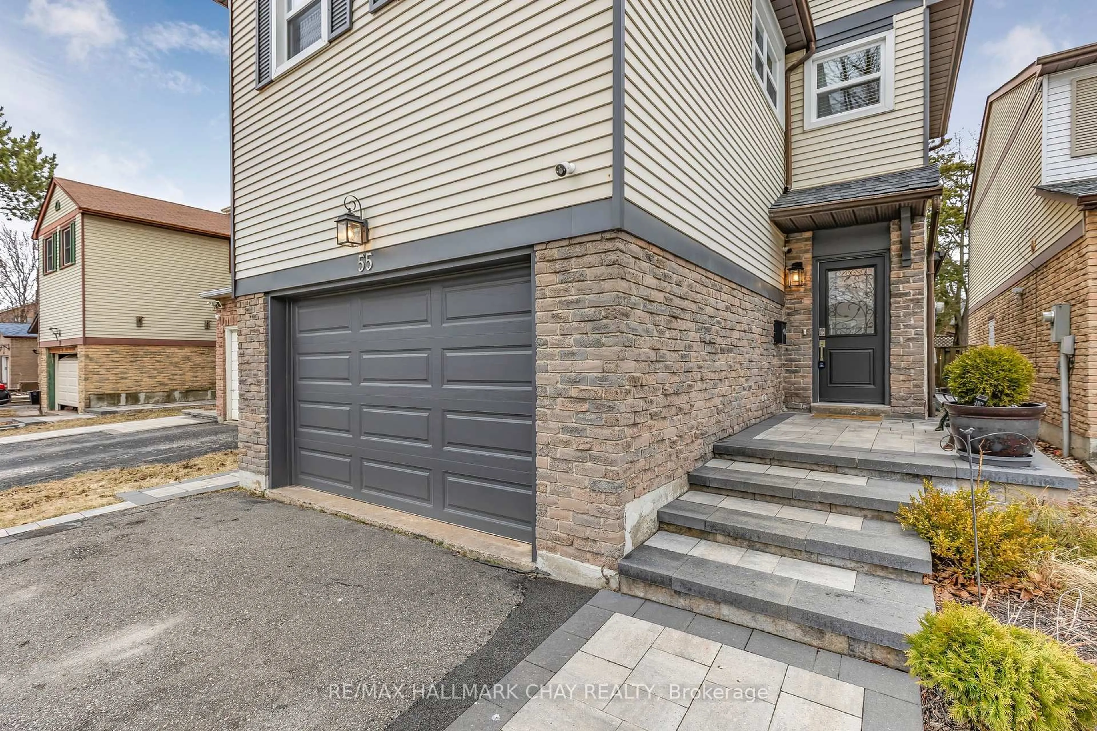 Home with brick exterior material, street for 55 Marlow Cres, Markham Ontario L3R 4P4