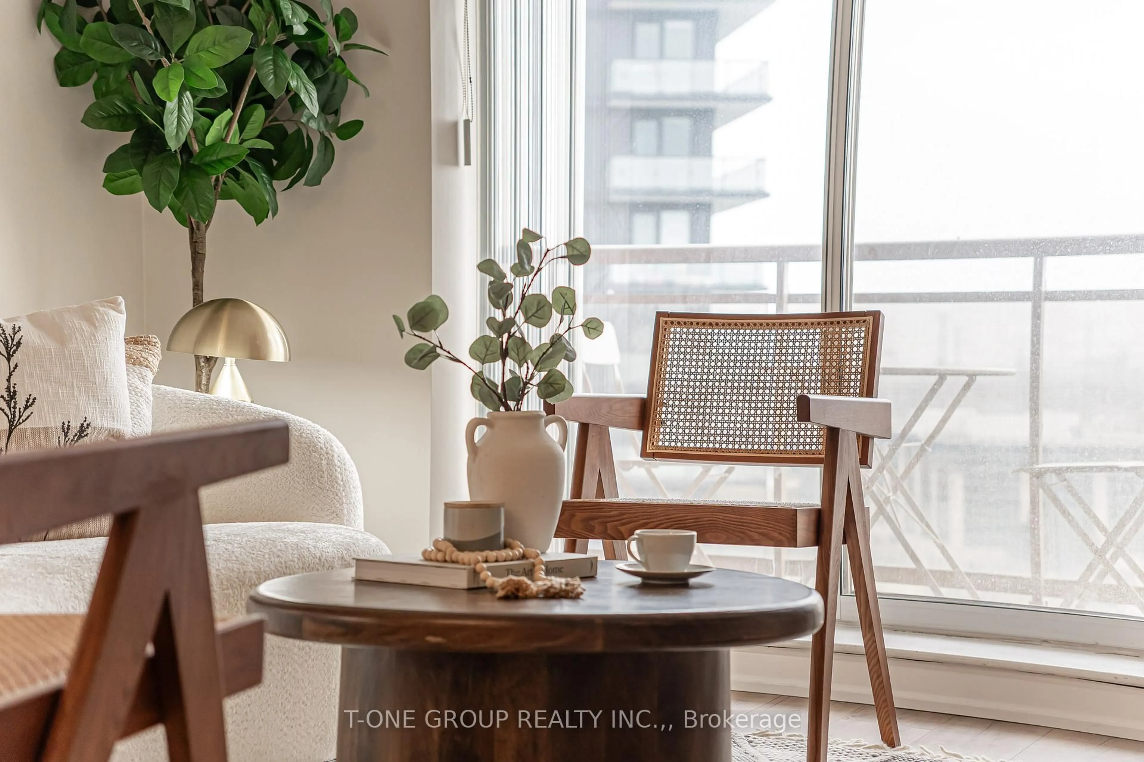 Unknown for 75 King William Cres #909, Richmond Hill Ontario L4B 0C1