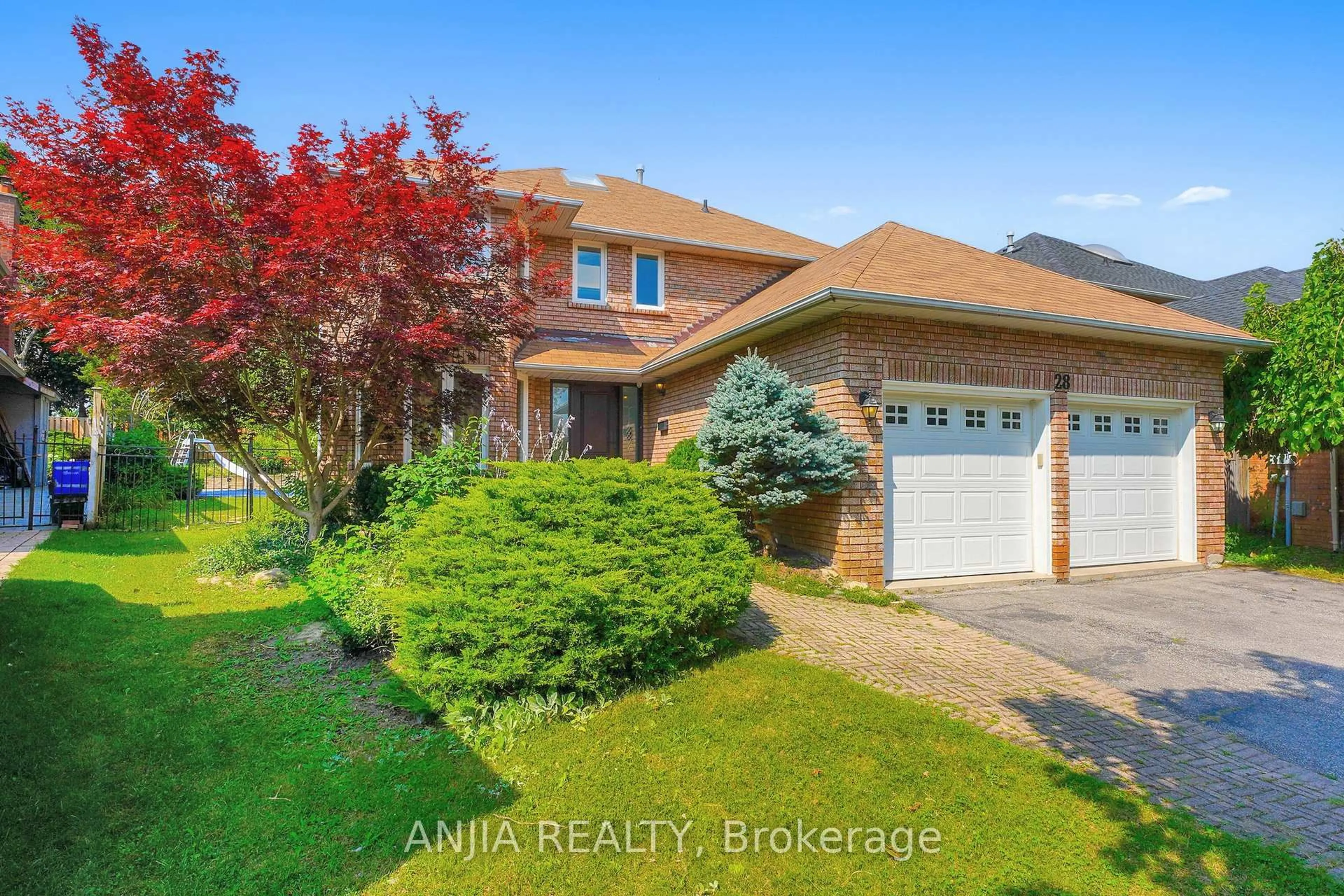 Home with brick exterior material, street for 28 Holbrook Crt, Markham Ontario L3R 7P8