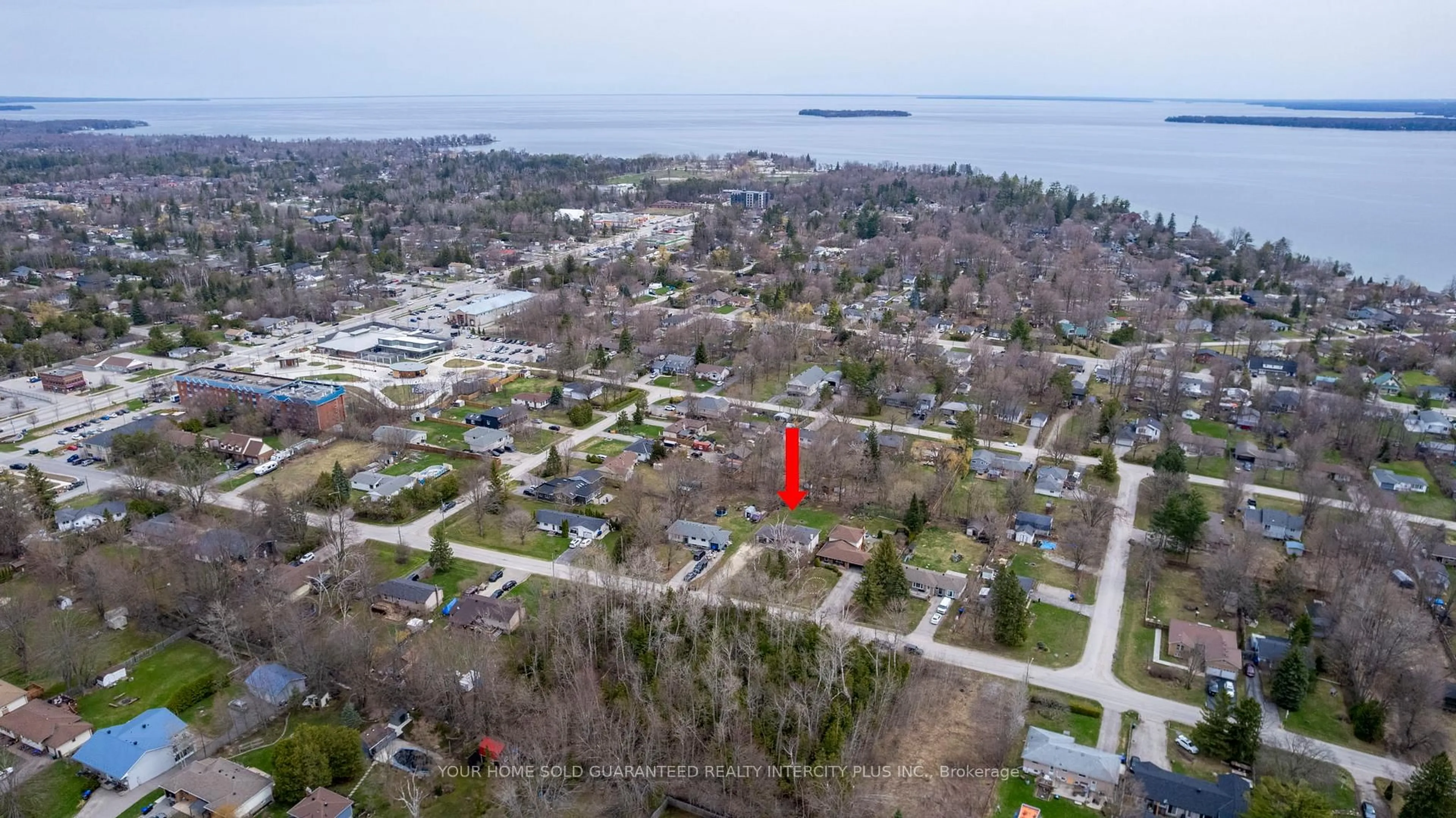 A pic from outside/outdoor area/front of a property/back of a property/a pic from drone, water/lake/river/ocean view for 2031 Saint Paul Rd, Innisfil Ontario L9S 1V2