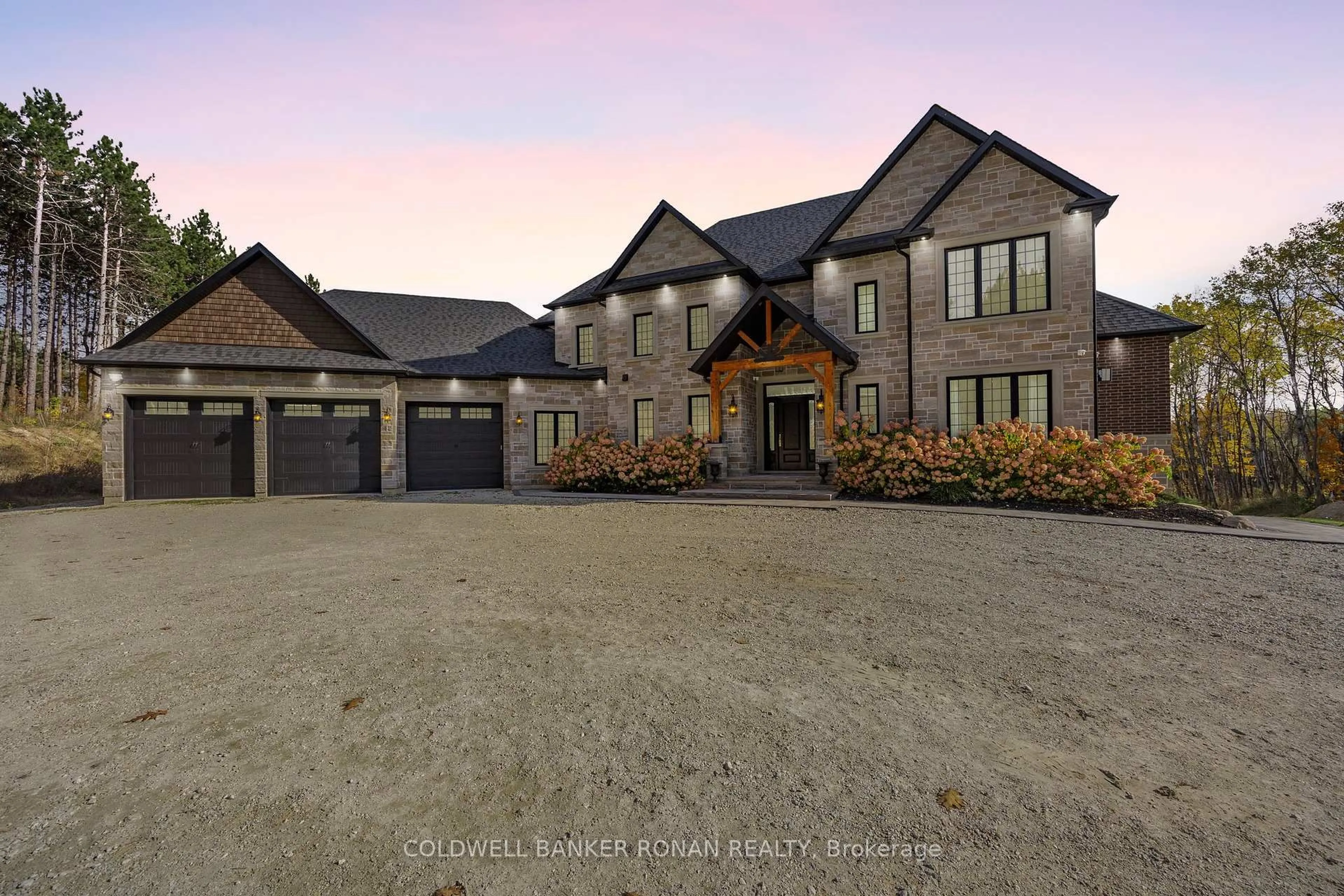 A pic from outside/outdoor area/front of a property/back of a property/a pic from drone, street for 993911 Mono Adjala Townline N/A, Adjala-Tosorontio Ontario L0N 1P0