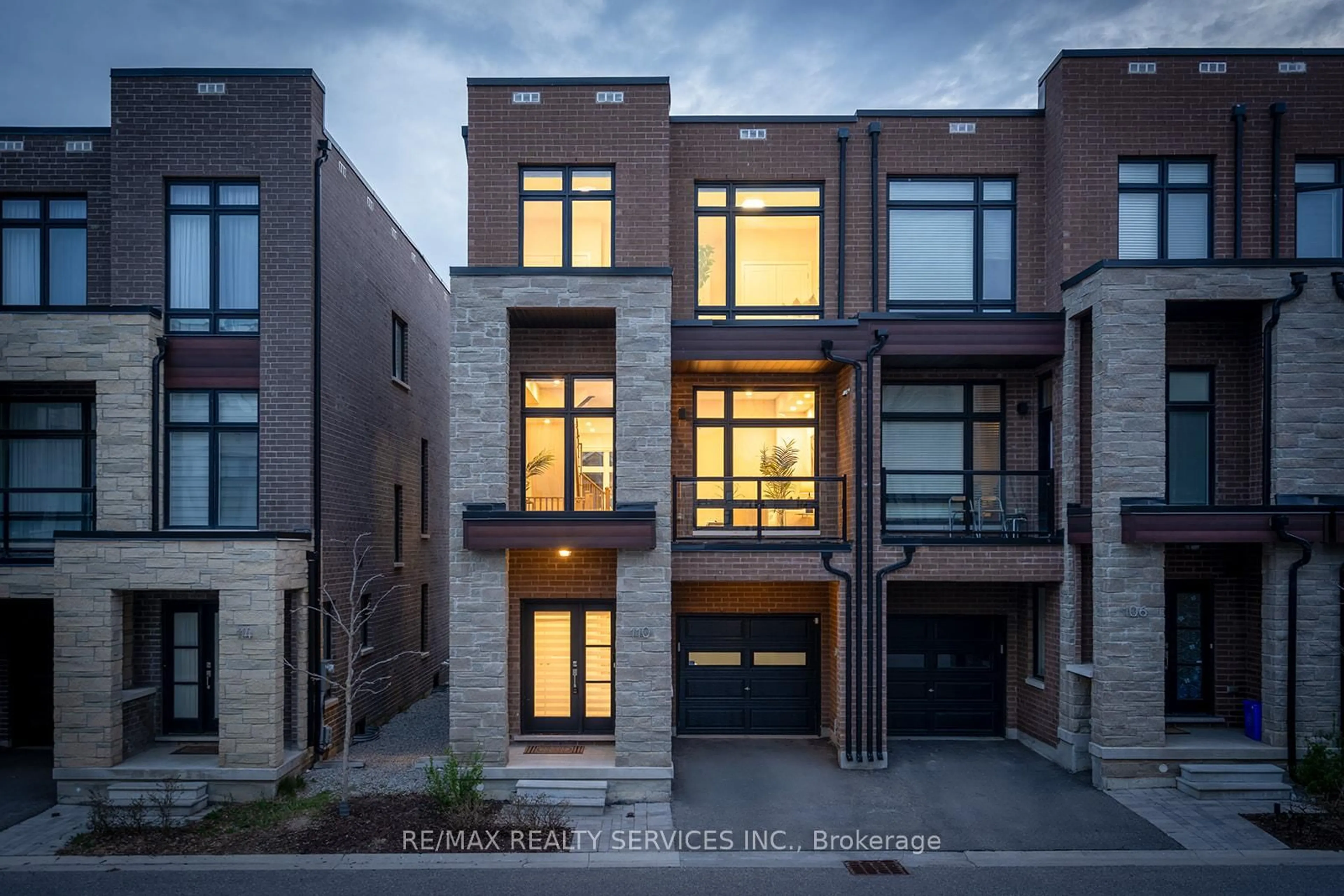 Home with brick exterior material, street for 110 Pageant Ave, Vaughan Ontario L4H 4R4