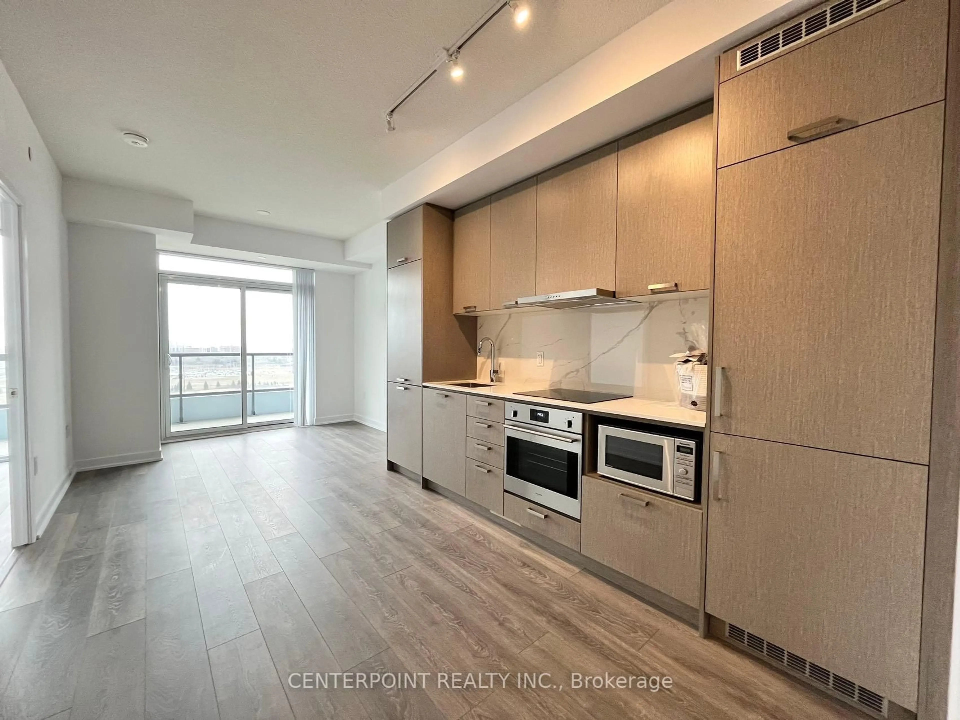 Unknown for 38 Honeycrisp Cres #1607, Vaughan Ontario L4K 0M8
