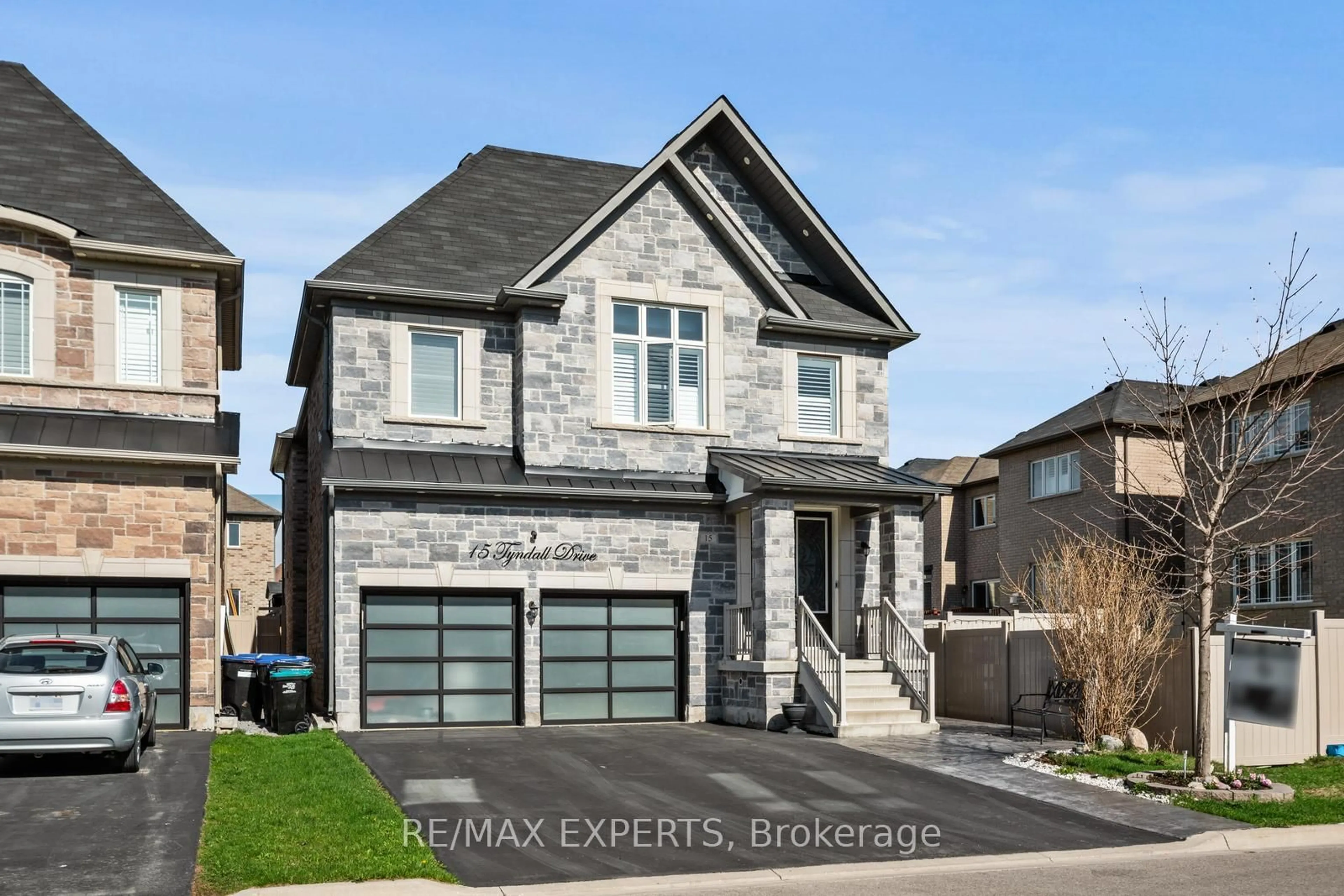 Home with brick exterior material, street for 15 Tyndall Dr, Bradford West Gwillimbury Ontario L3Z 4G6