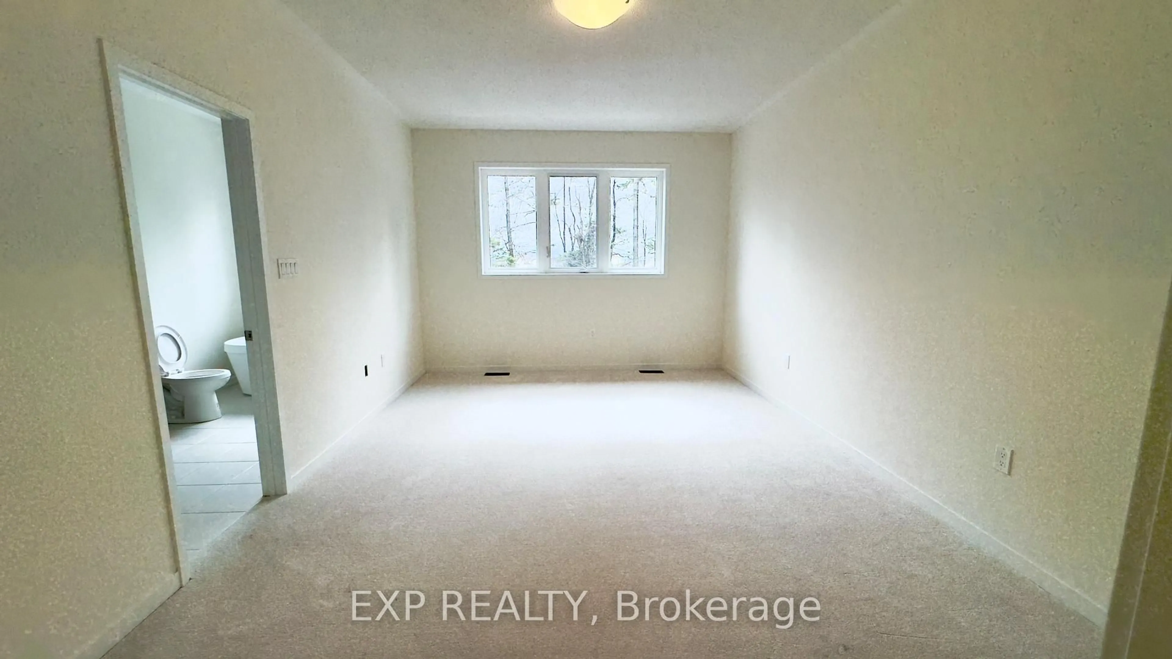 A pic of a room for 9 Rumi Crt #BLock 37 Unit 7, Vaughan Ontario L6A 5E5