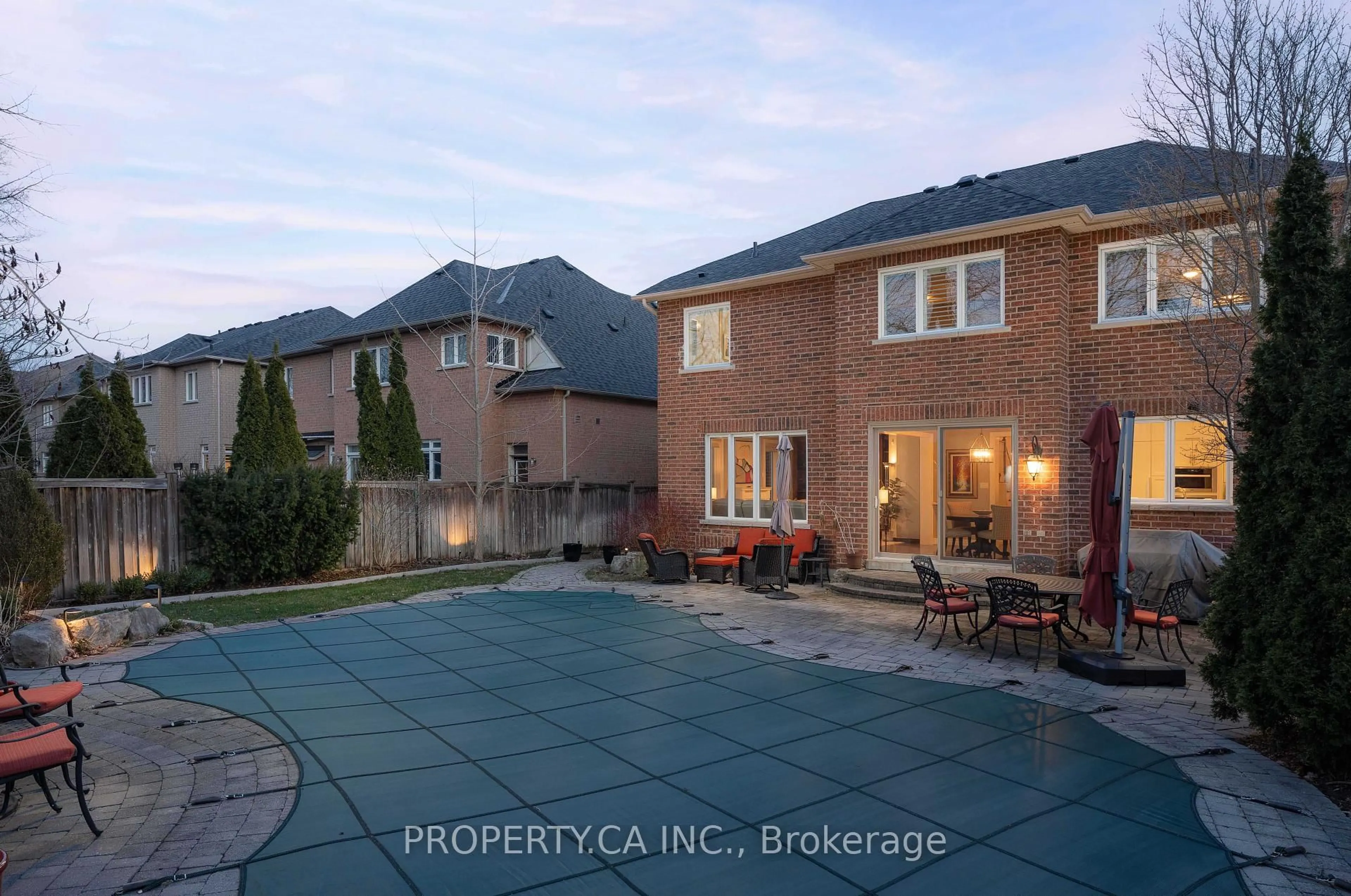 Patio, street for 6 Platinum Ave, Richmond Hill Ontario L4E 5E2