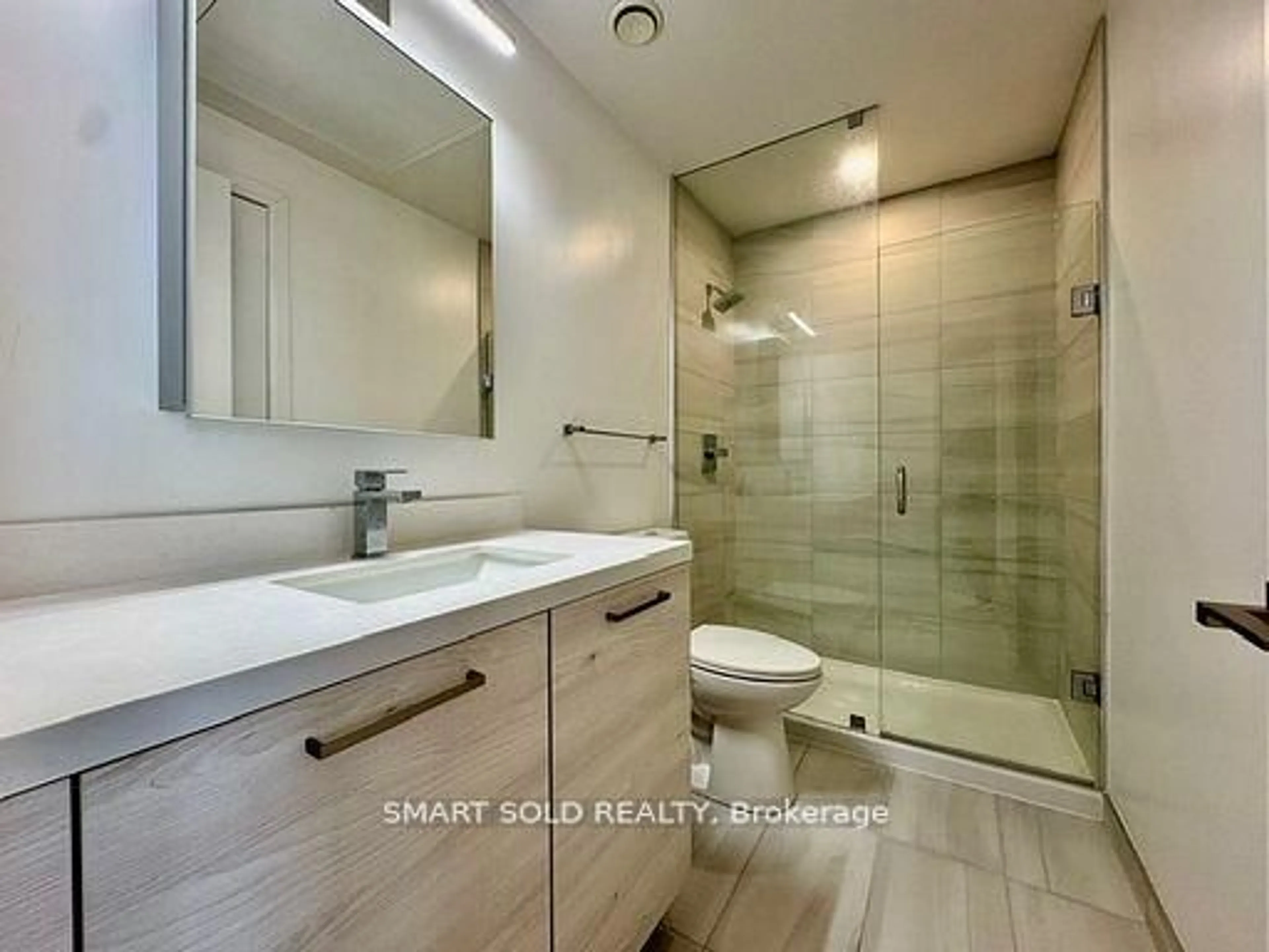 Contemporary bathroom, ceramic/tile floor for 12 Gandhi Lane #2601, Markham Ontario L3T 0G8