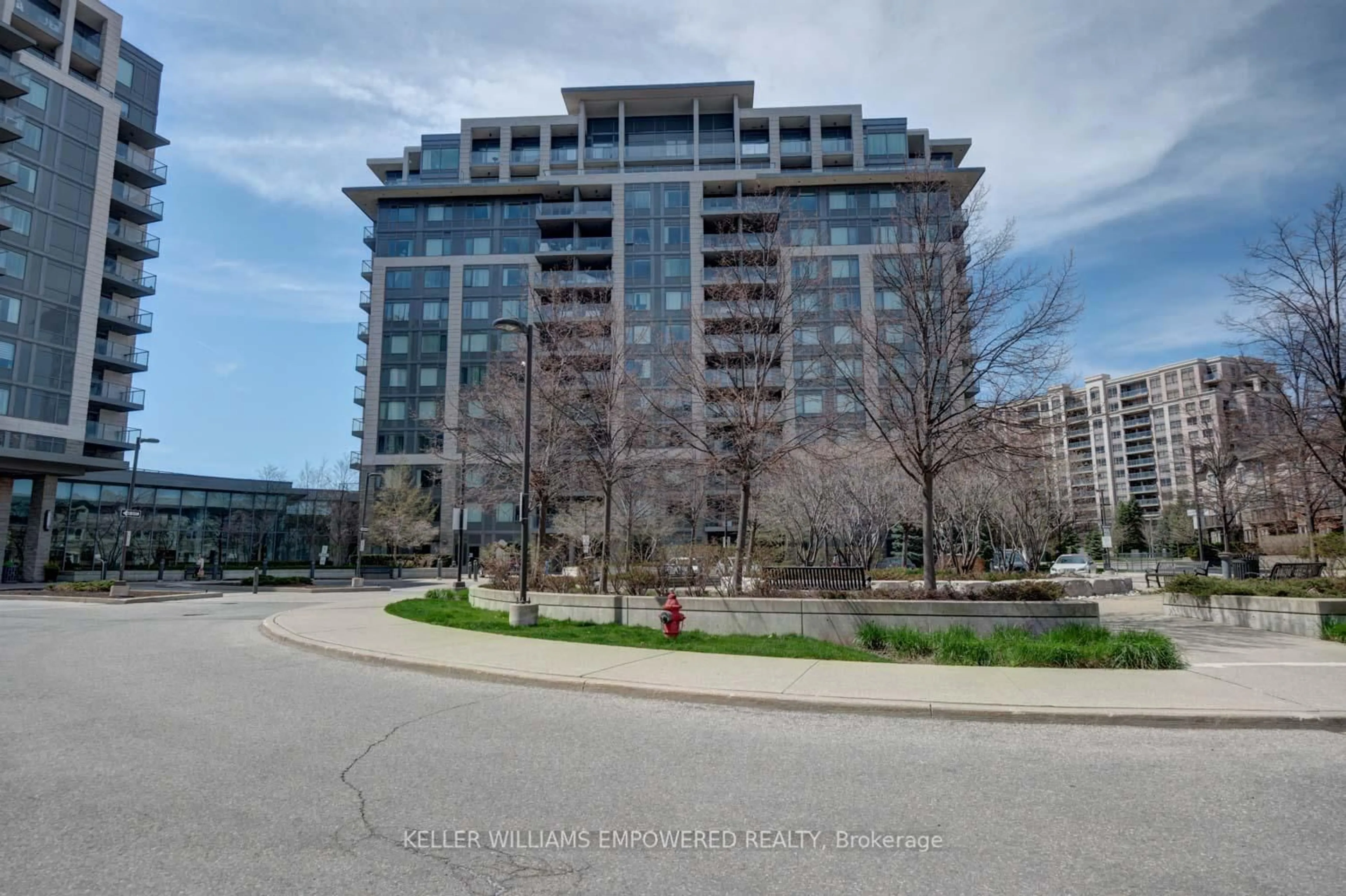 Unknown for 233 South Park Rd #303, Markham Ontario L3T 0B3