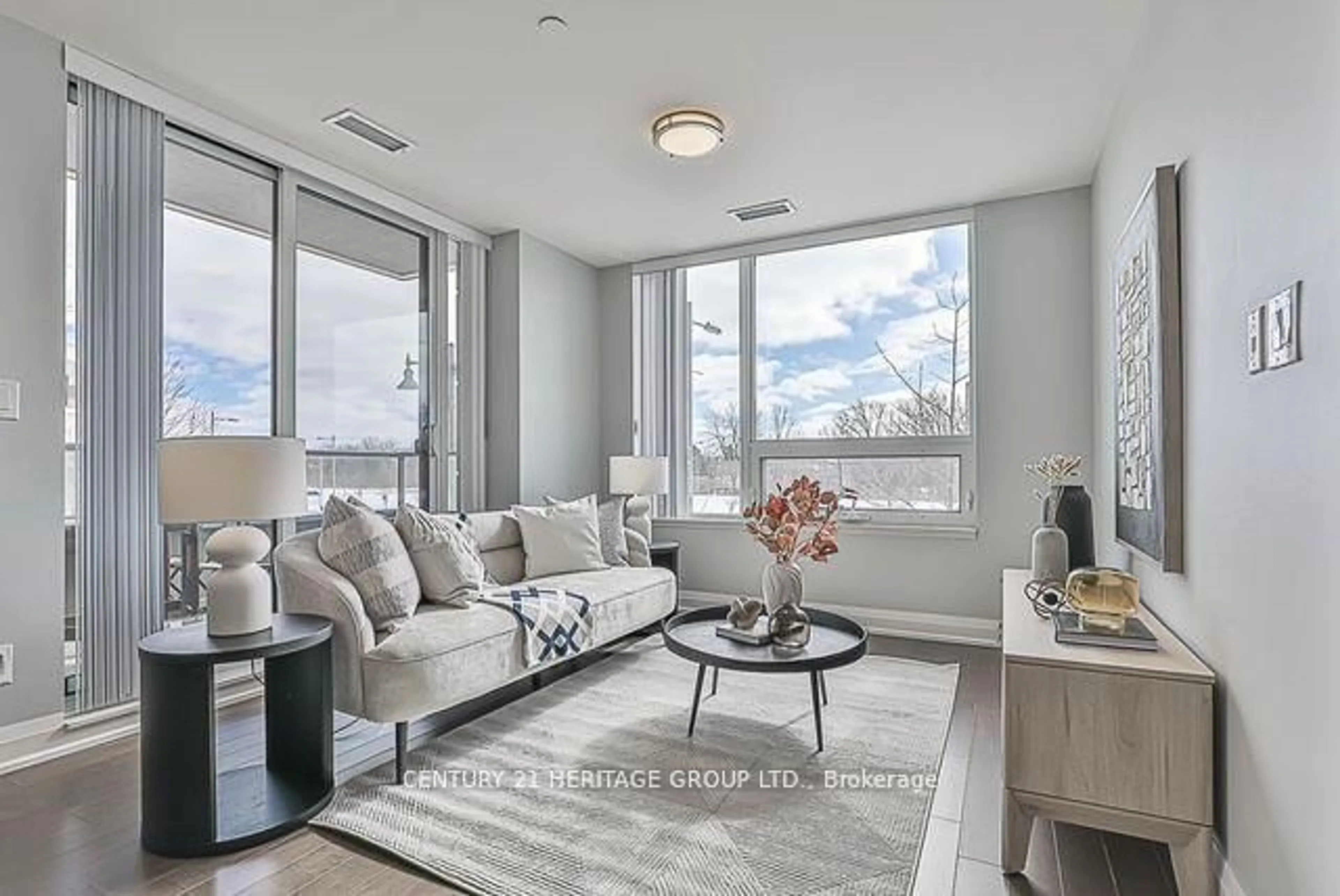 Living room with furniture, unknown for 18 Uptown Dr #217, Markham Ontario L3R 5M5