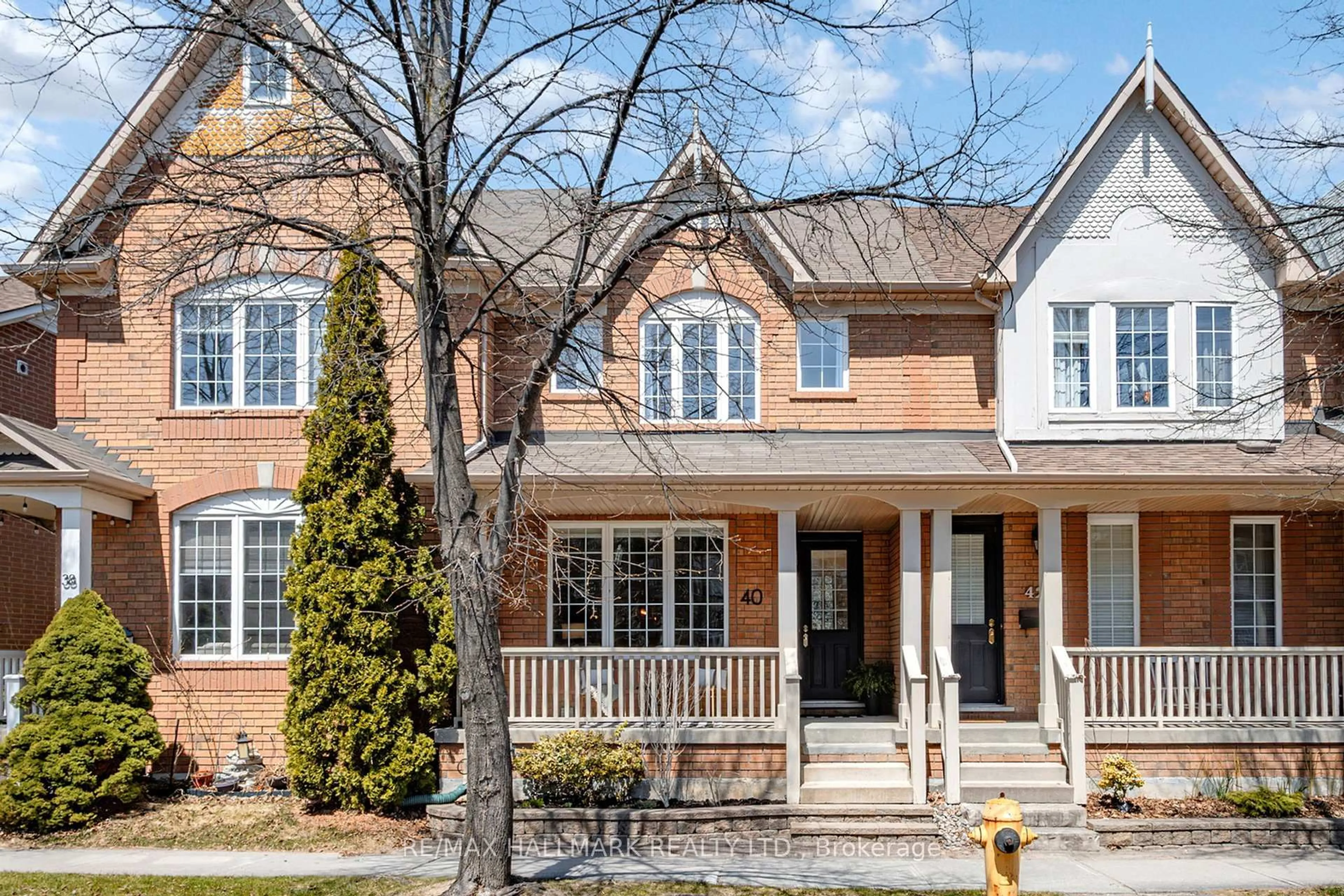 Home with brick exterior material, street for 40 Cornell Park Ave, Markham Ontario L6B 1B5