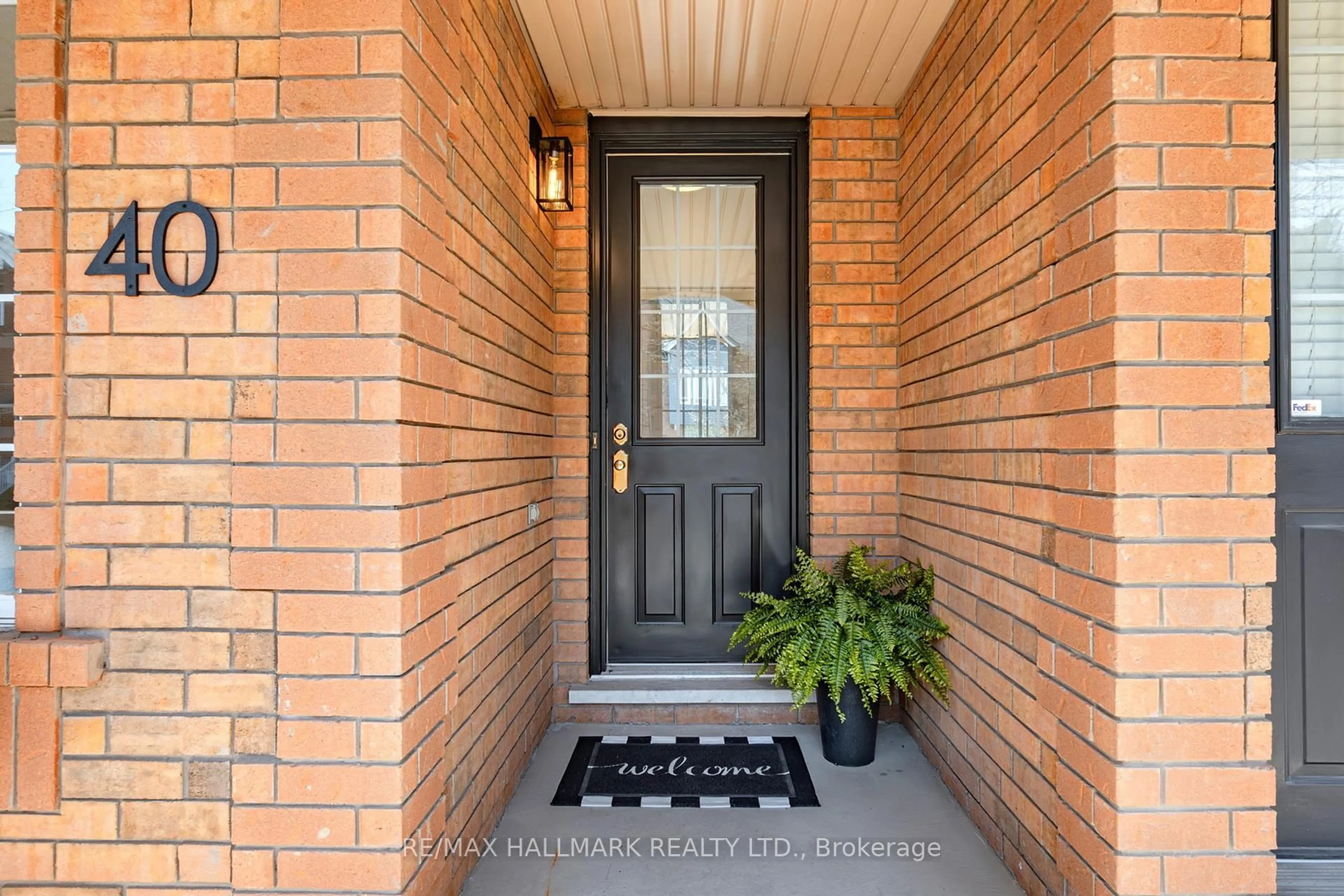 Indoor entryway for 40 Cornell Park Ave, Markham Ontario L6B 1B5