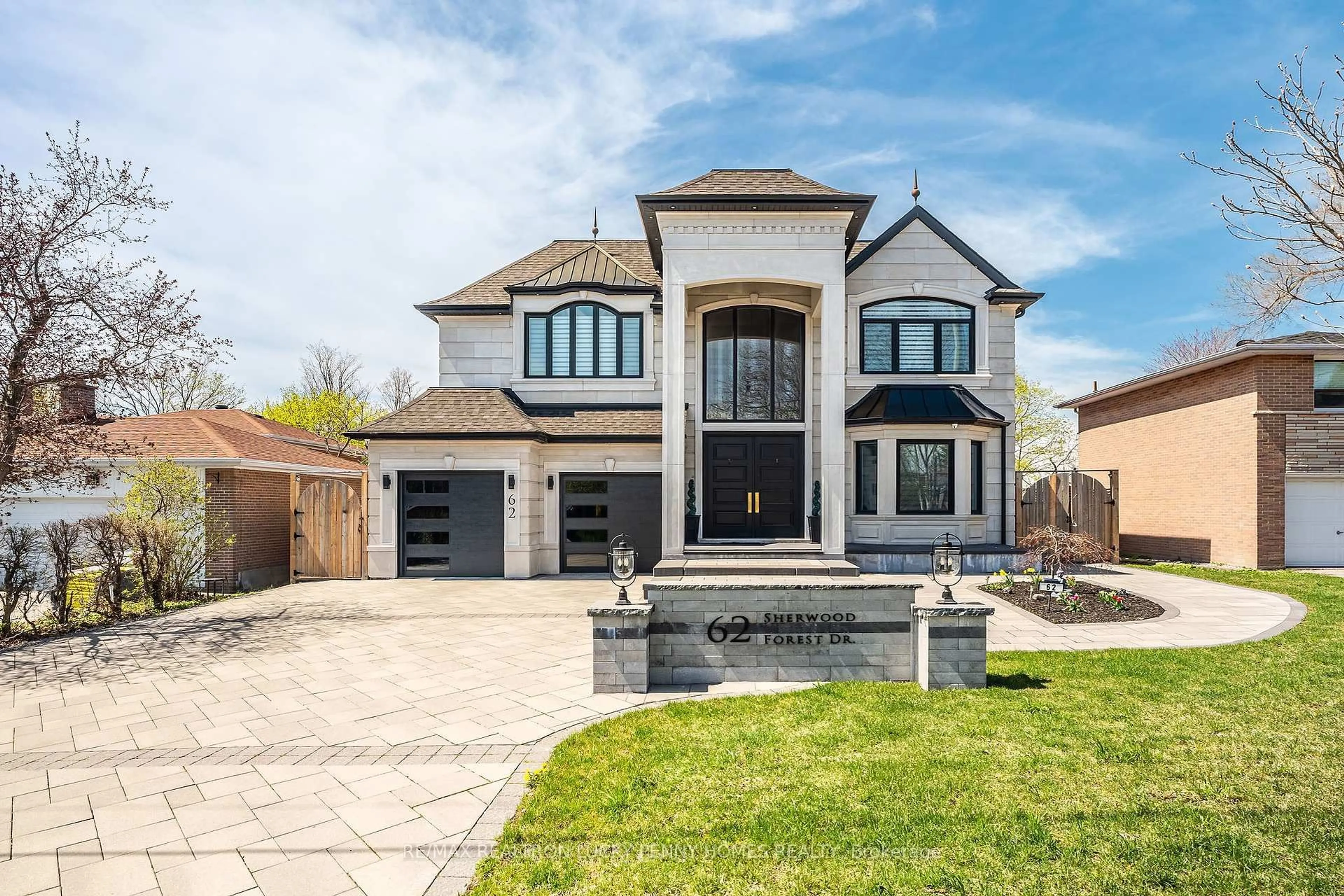 Home with brick exterior material, street for 62 Sherwood Forest Dr, Markham Ontario L3P 1P8