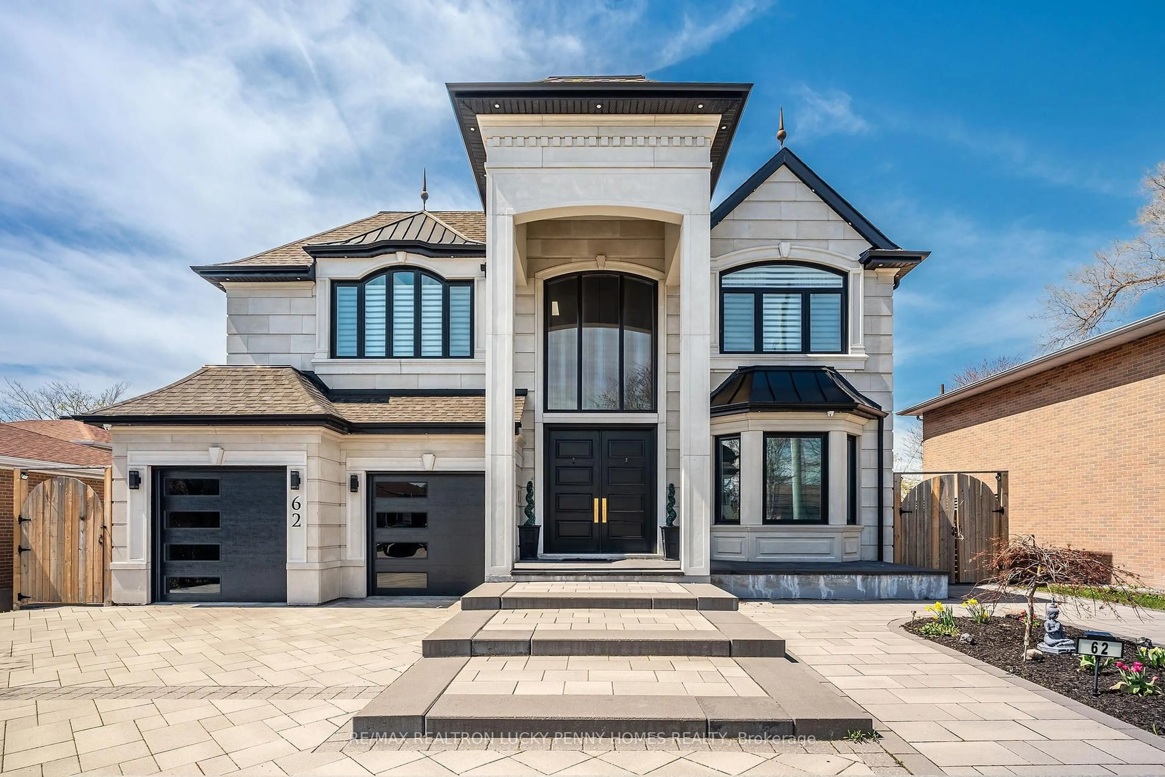 Home with brick exterior material, street for 62 Sherwood Forest Dr, Markham Ontario L3P 1P8