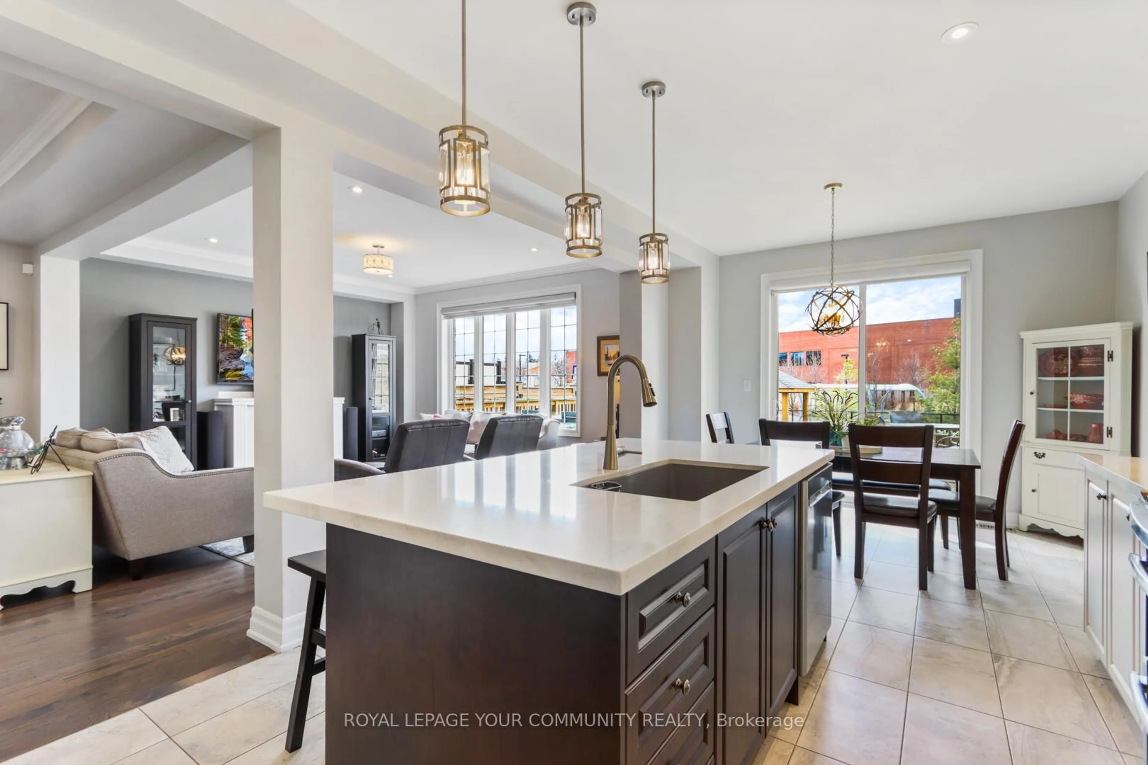 Open concept kitchen, ceramic/tile floor for 648 Somerville Dr, Newmarket Ontario L3X 0J9