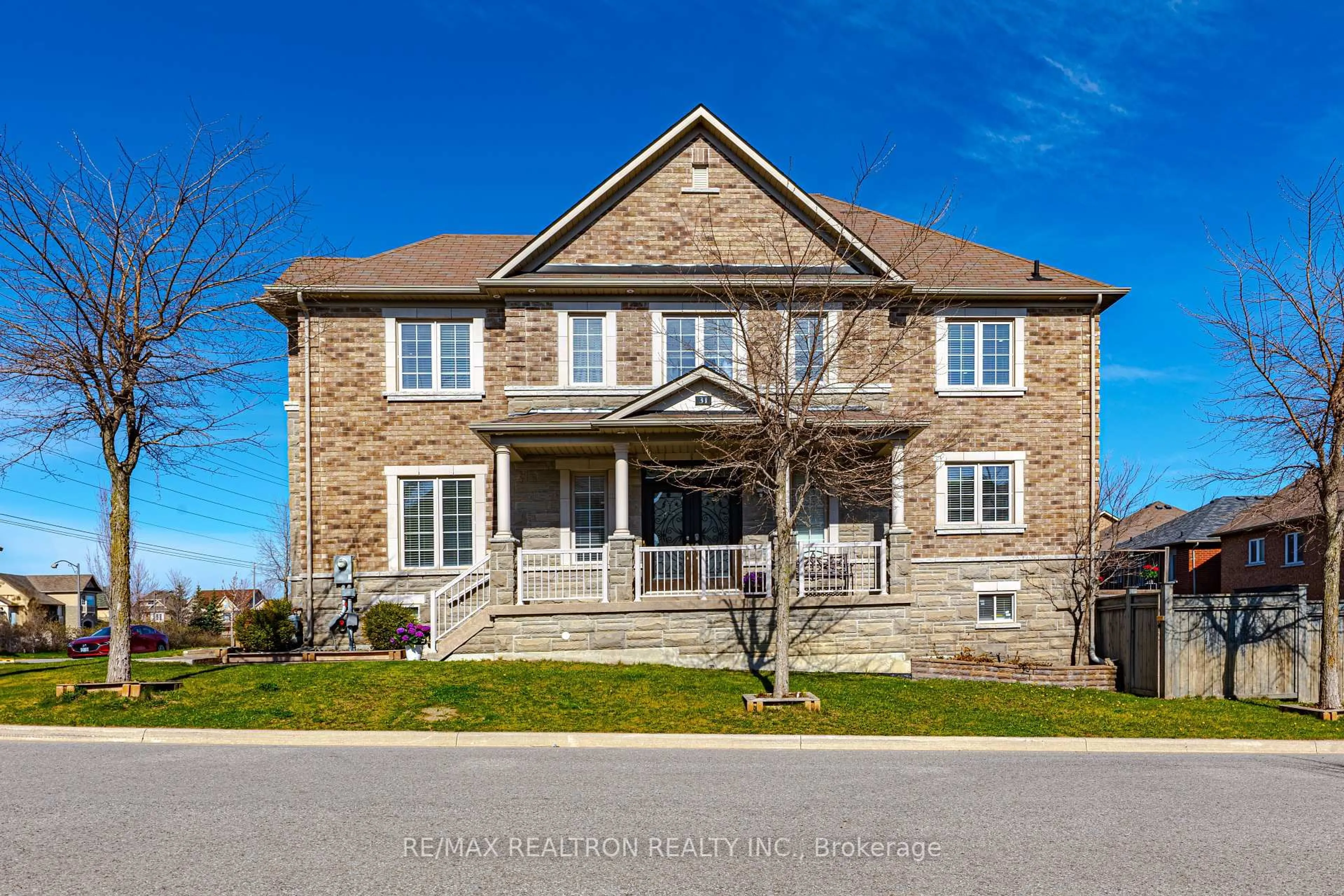 Home with brick exterior material, street for 31 Estrella Cres, Richmond Hill Ontario L4E 0S3